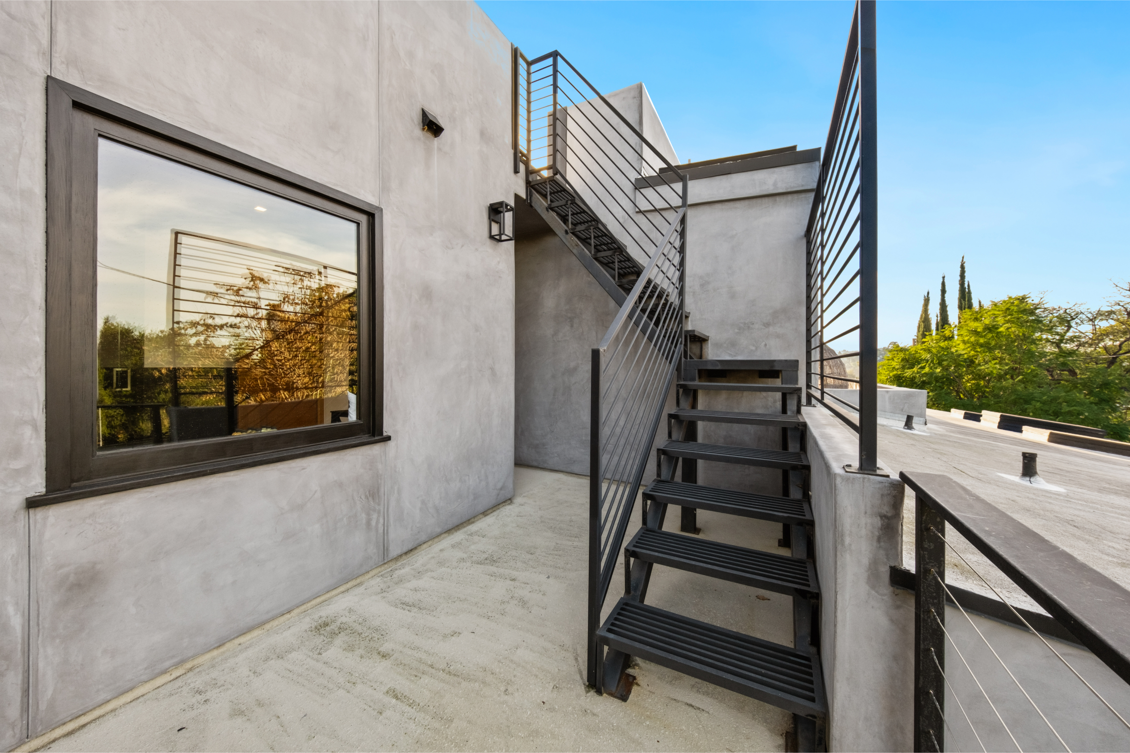 Farley Court | Photo 38