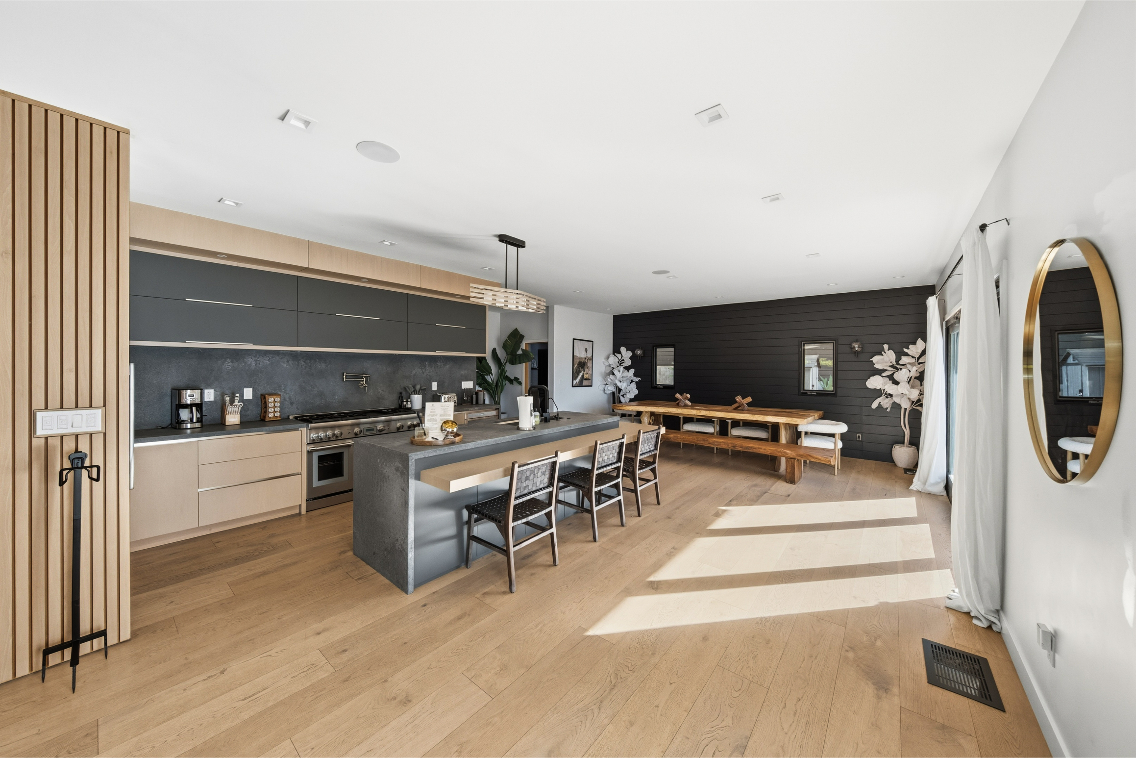 Farley Court | Photo 14