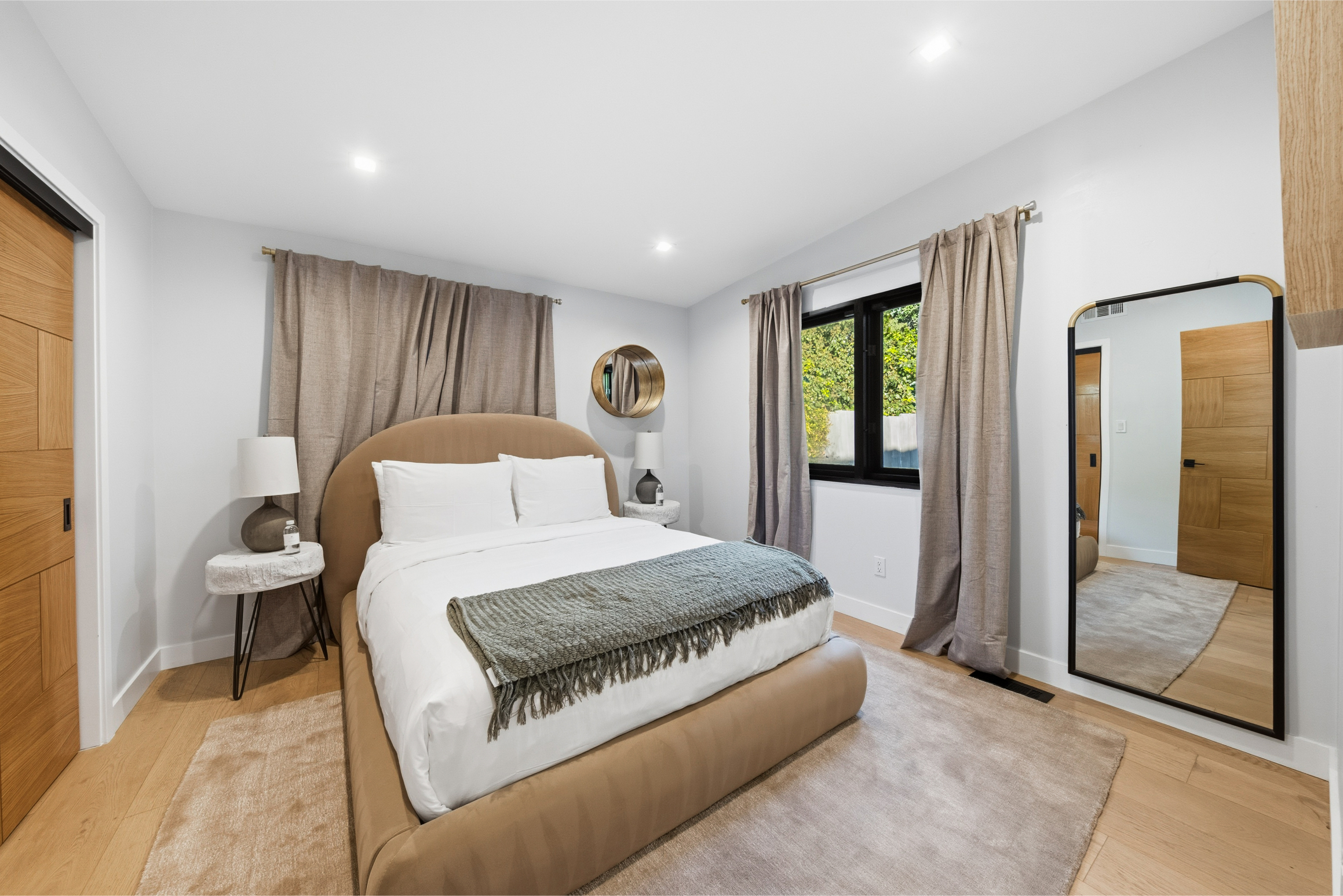 Farley Court | Photo 20