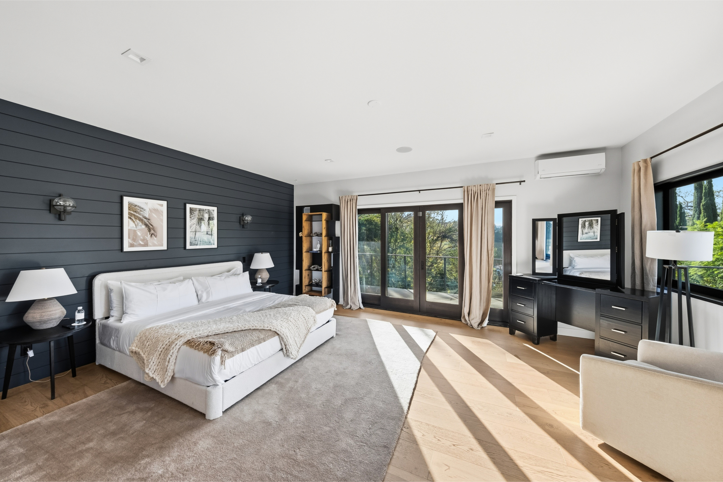 Farley Court | Photo 25