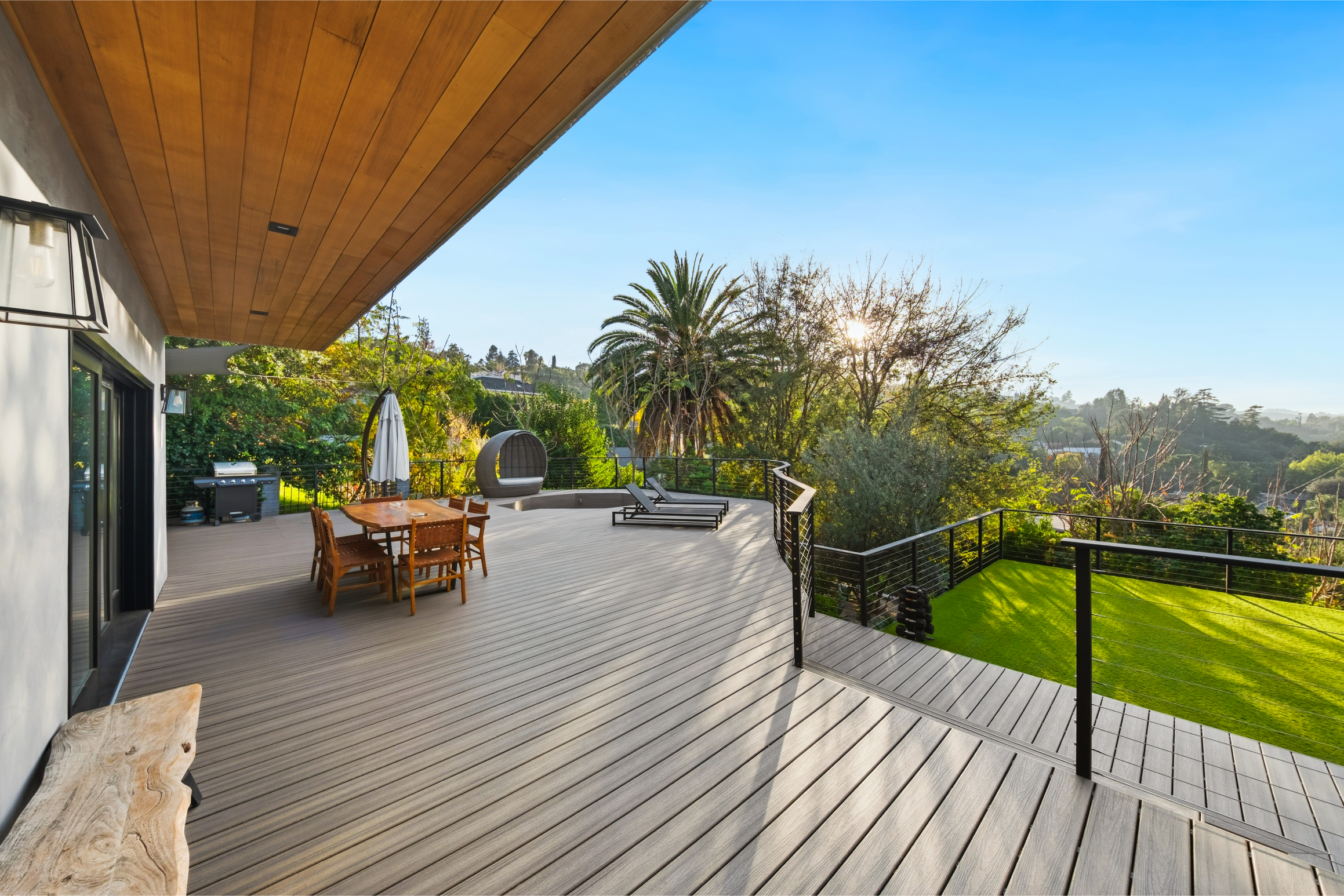 Farley Court | Photo 41