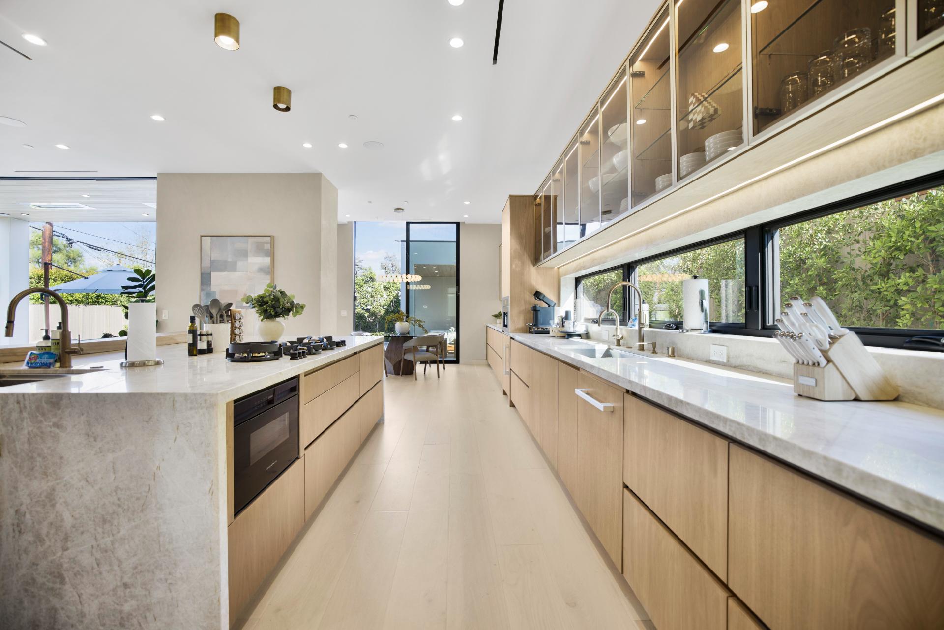 Amestoy Modern | Photo 13