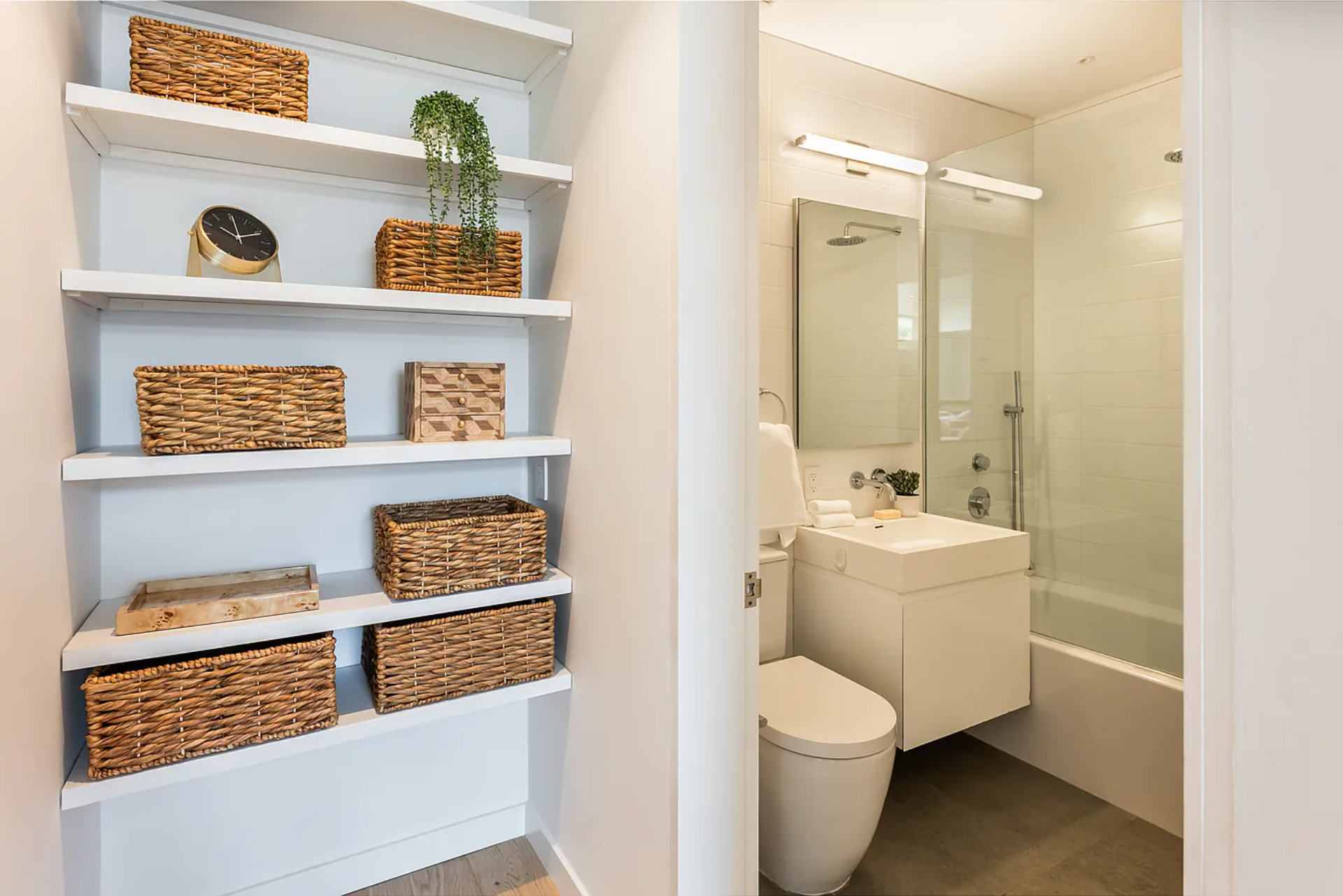 Blue Heights Modern | Photo 22