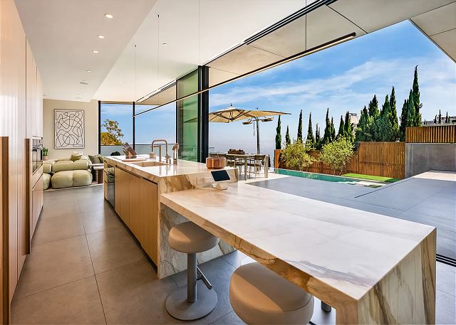 Blue Heights Modern 4