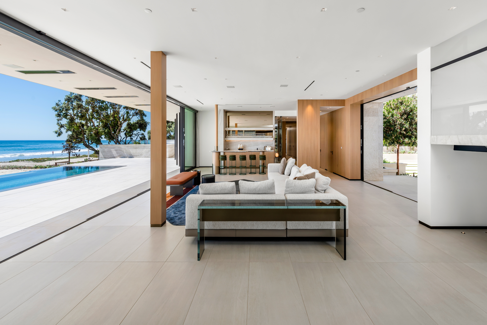 Broad Estate | Photo 13