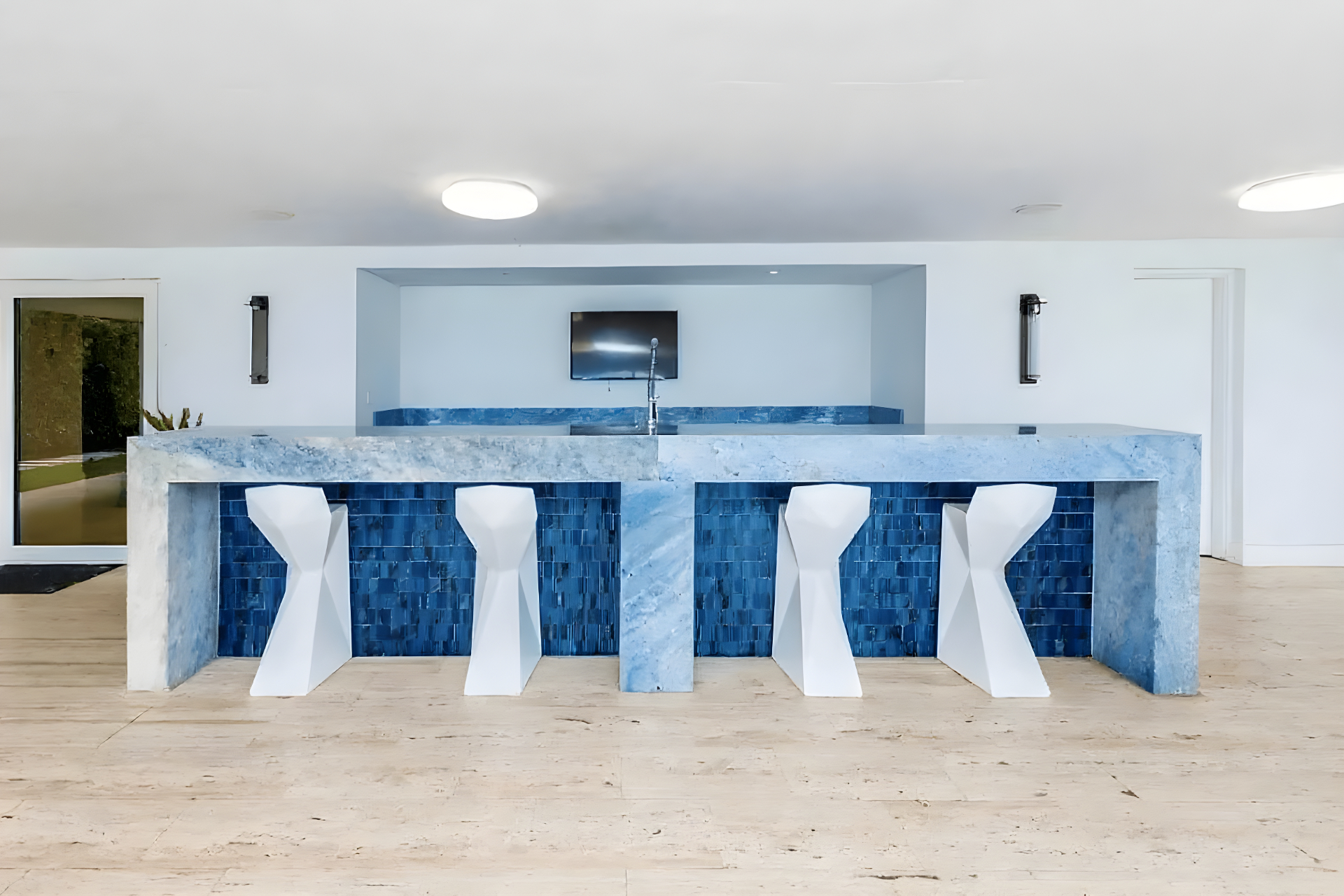 891 N Venetian | Photo 10