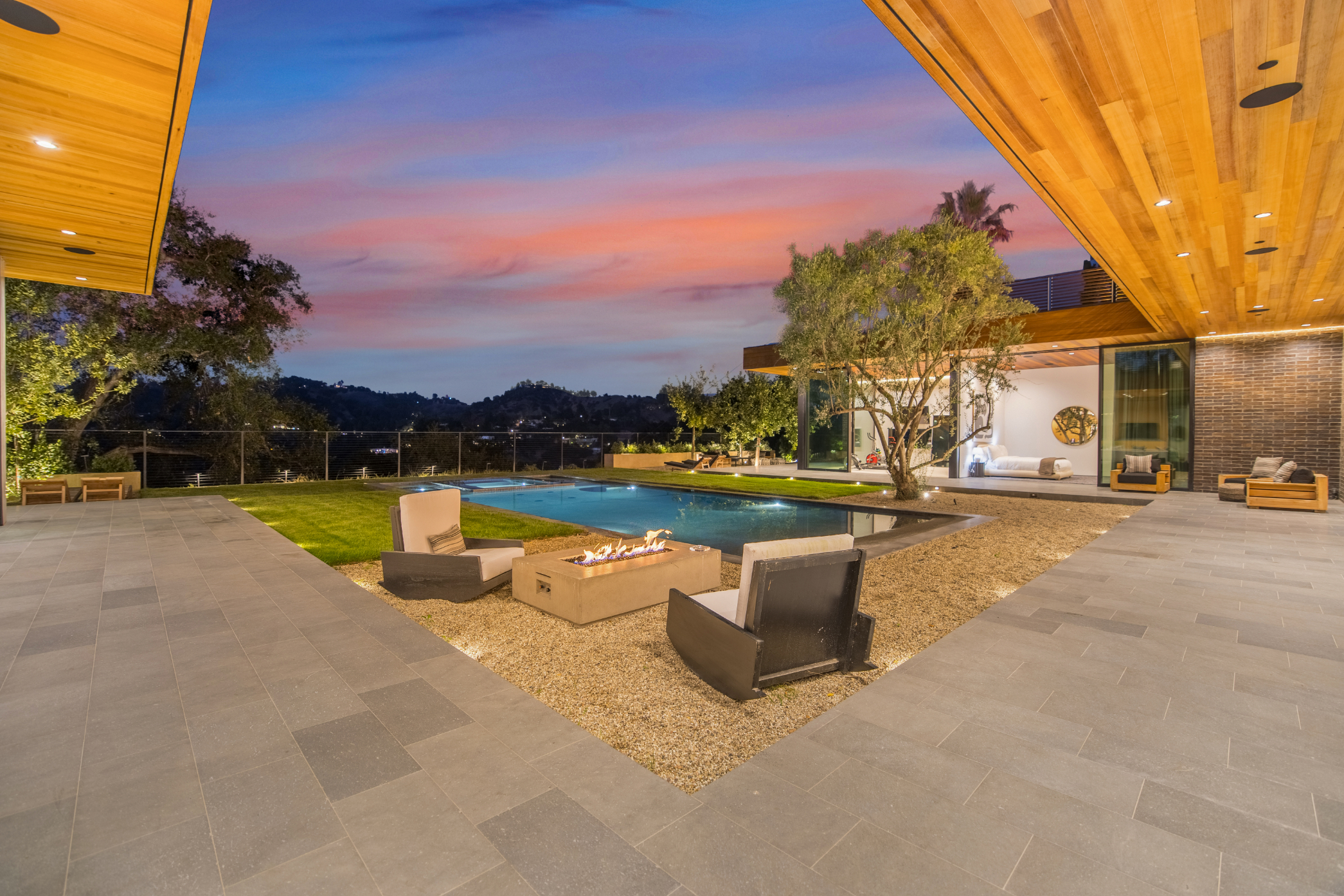 Oak Pass Manor | Photo 76