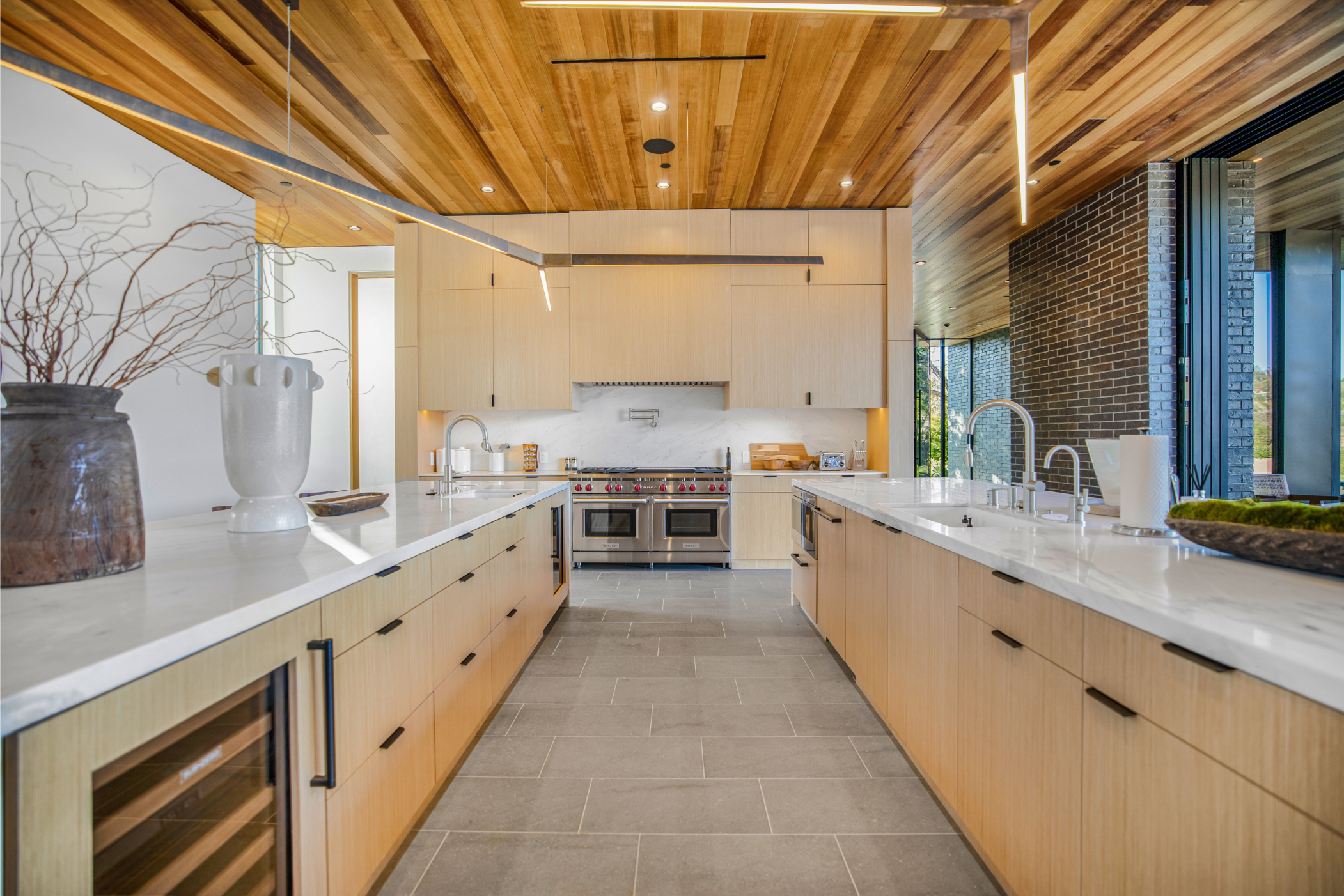 Oak Pass Manor | Photo 19