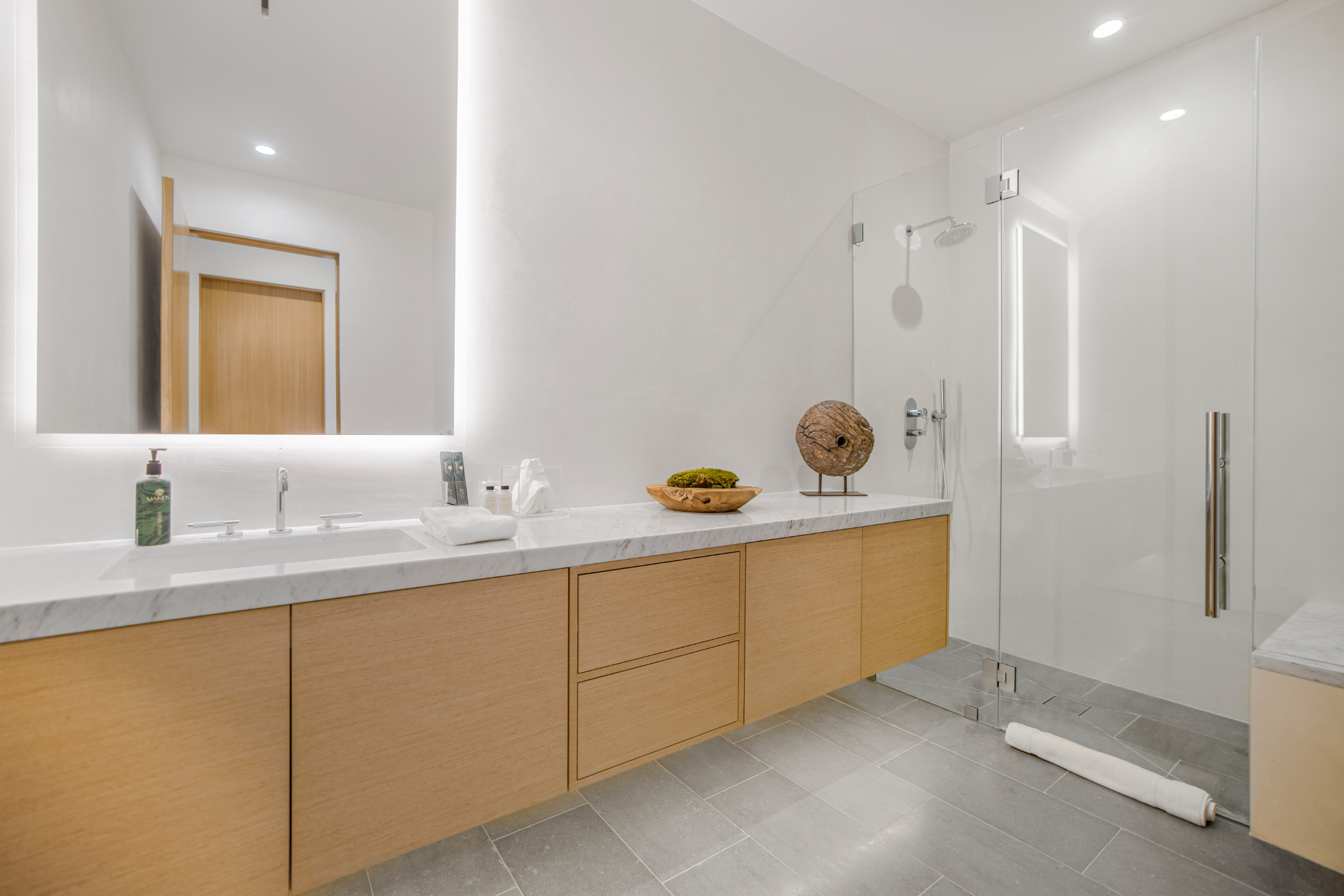 Oak Pass Manor | Photo 60