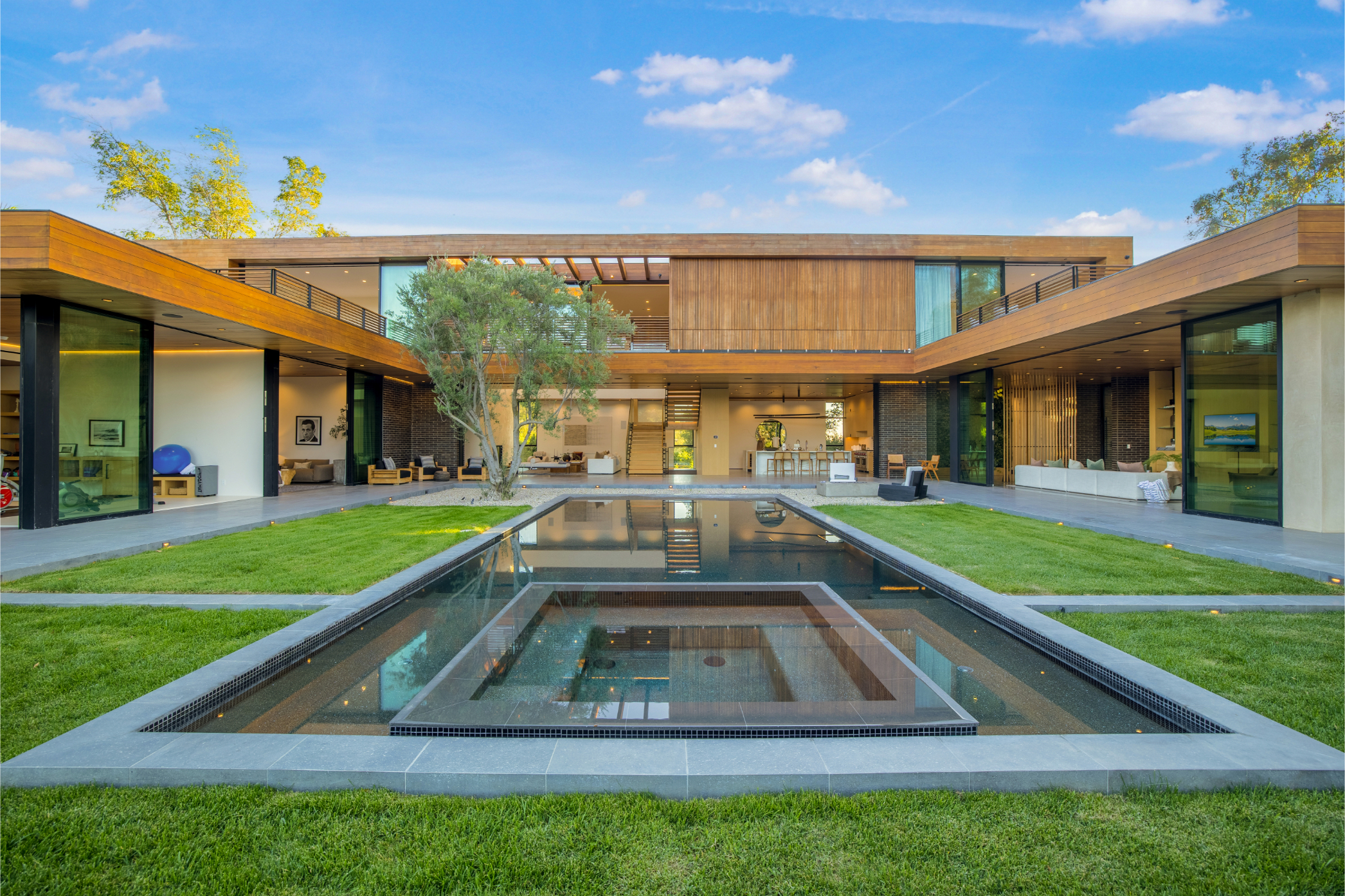 Oak Pass Manor | Photo 71