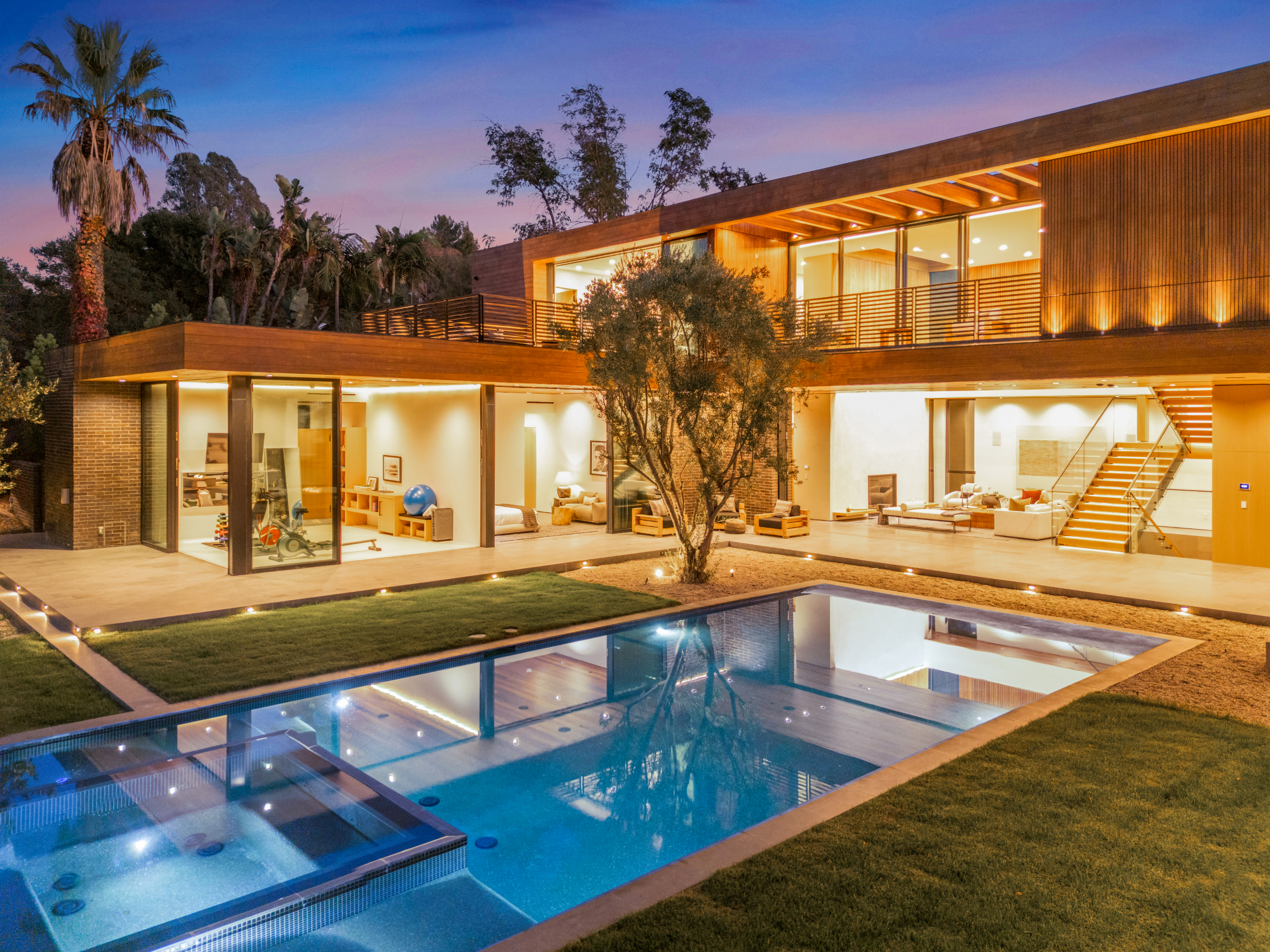 Oak Pass Manor | Photo 77