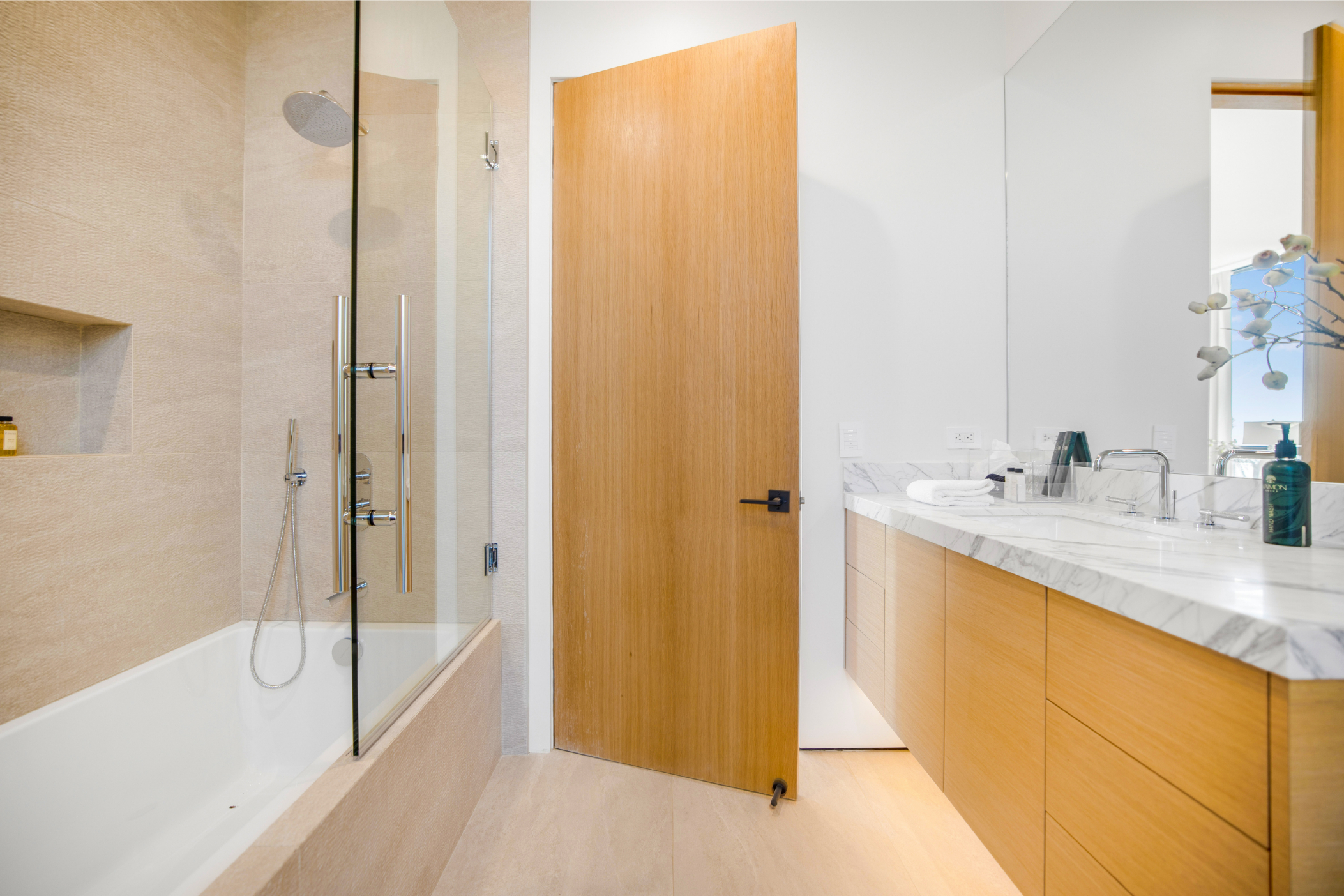 Oak Pass Manor | Photo 58