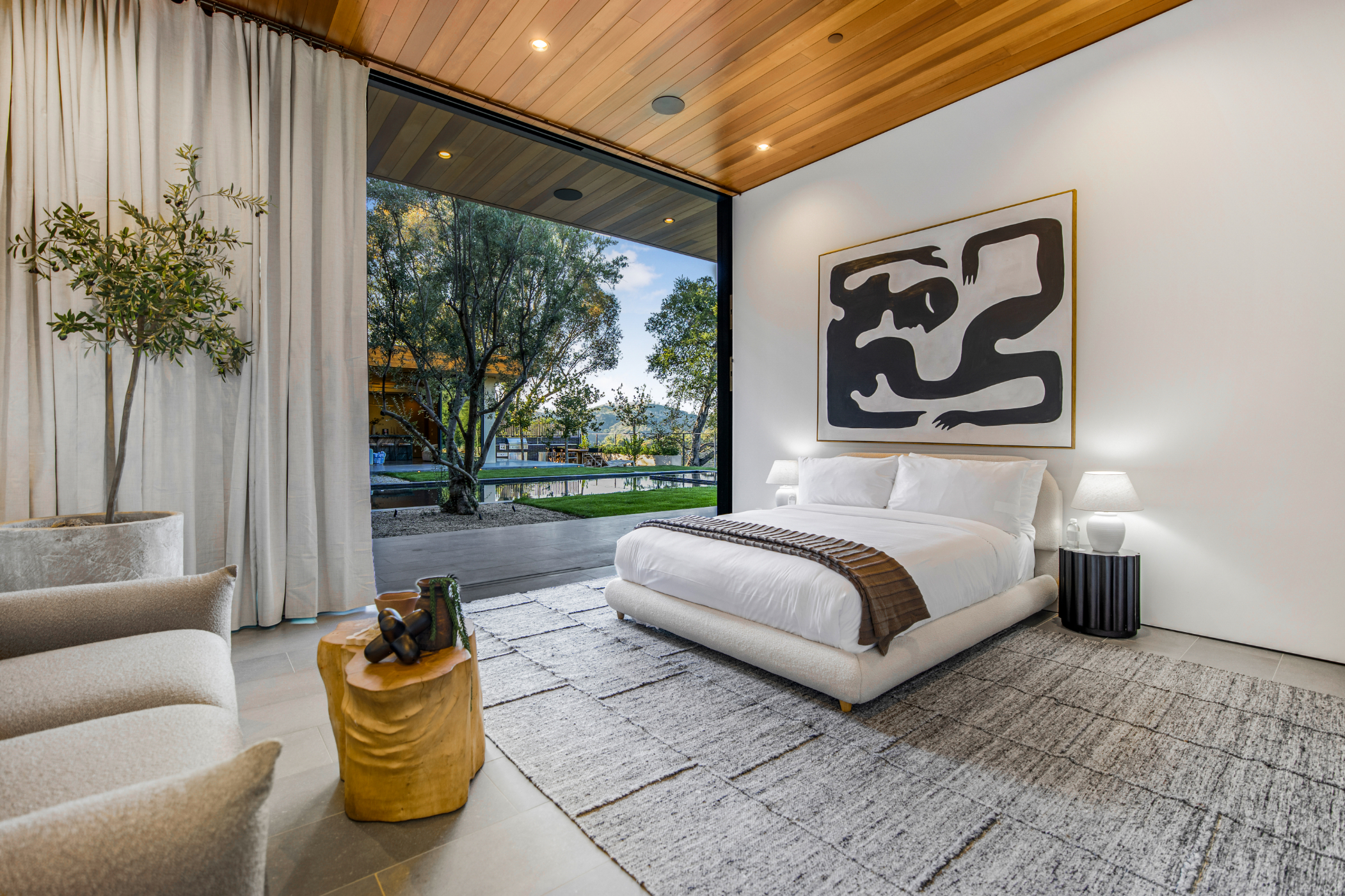 Oak Pass Manor | Photo 53