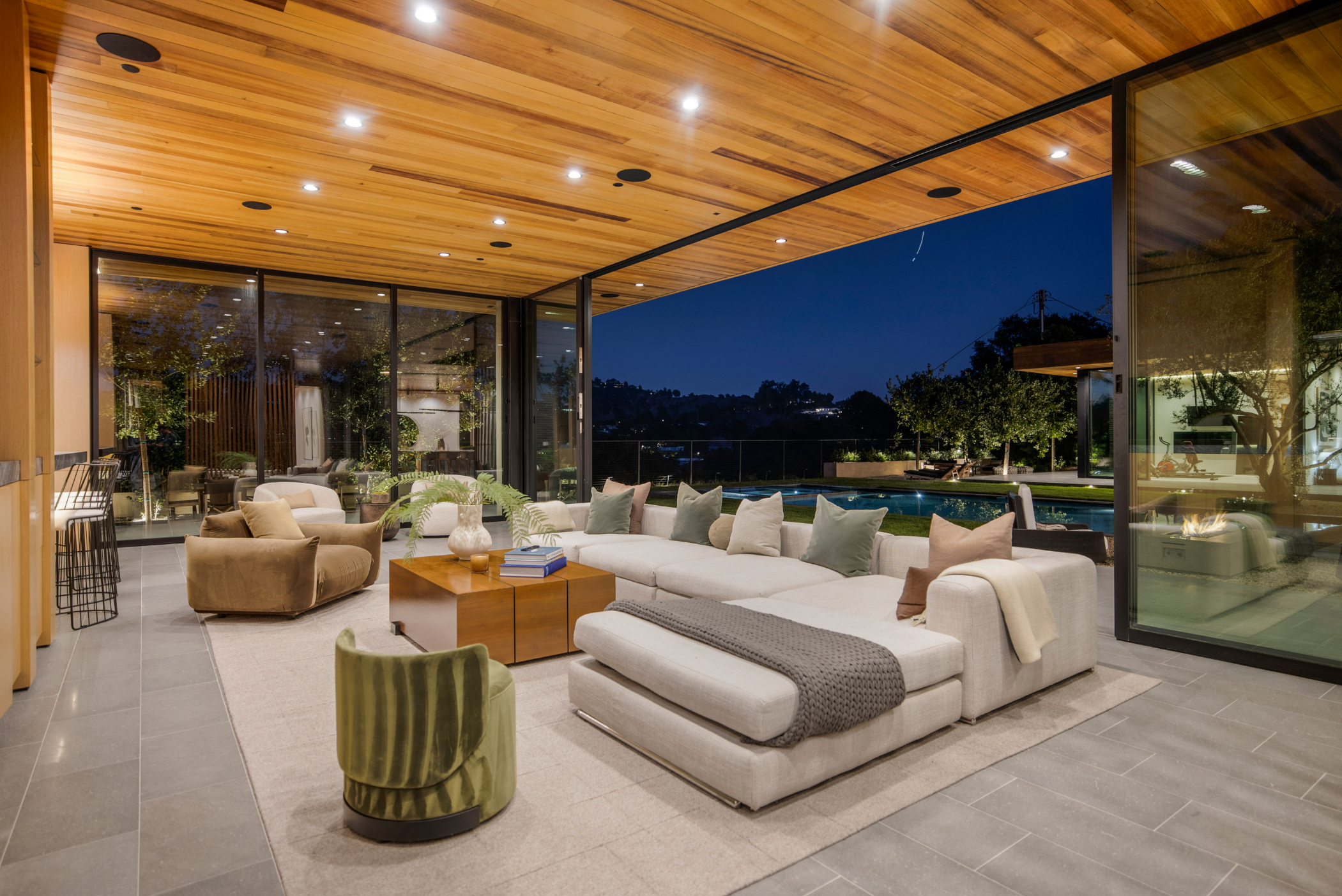 Oak Pass Manor | Photo 78