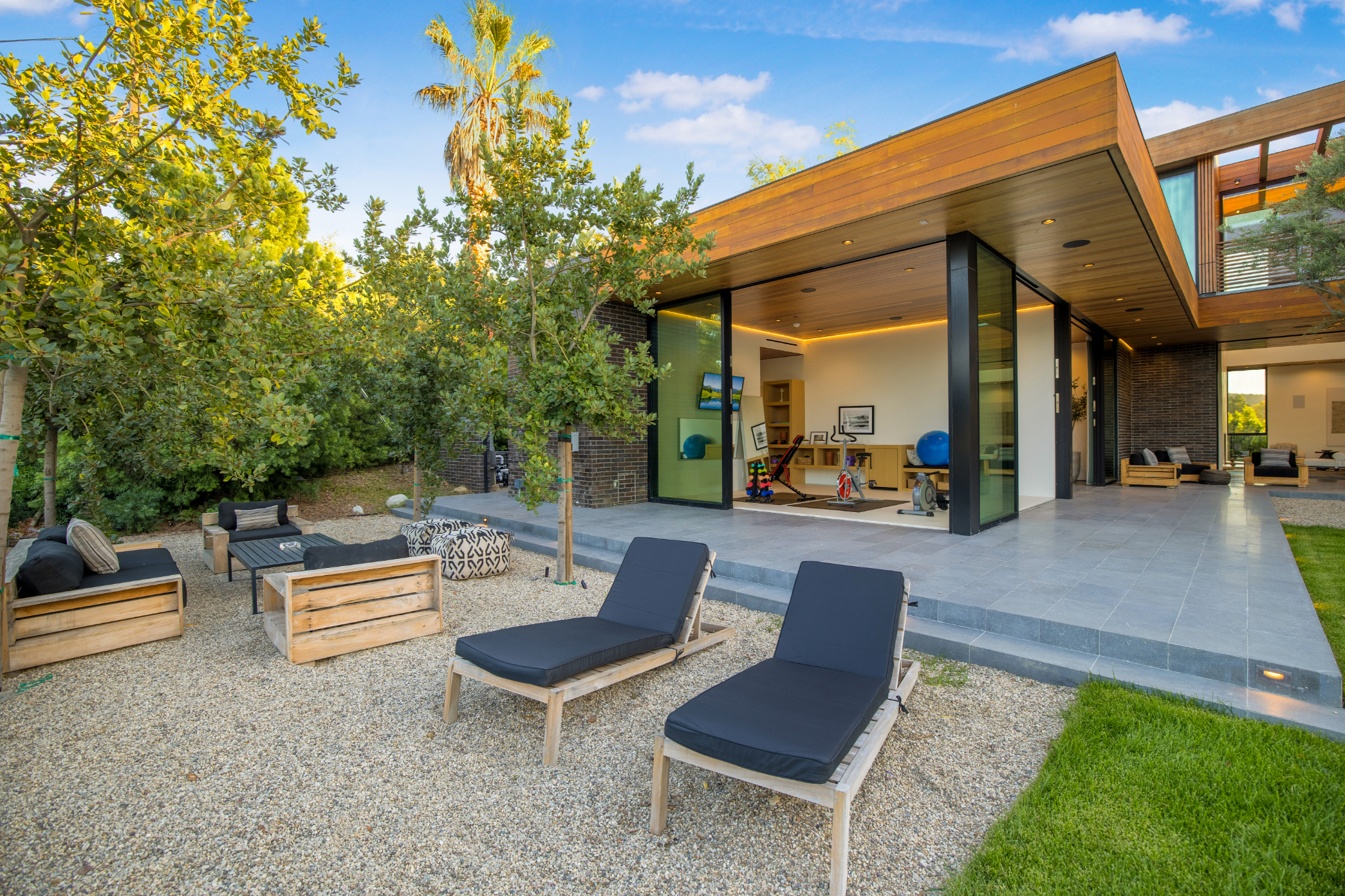 Oak Pass Manor | Photo 66