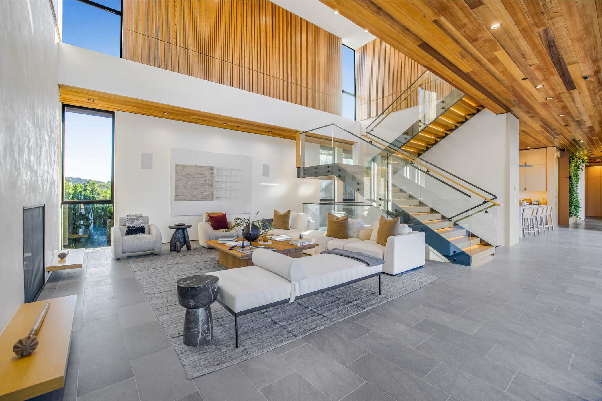 Oak Pass Manor | Photo 28