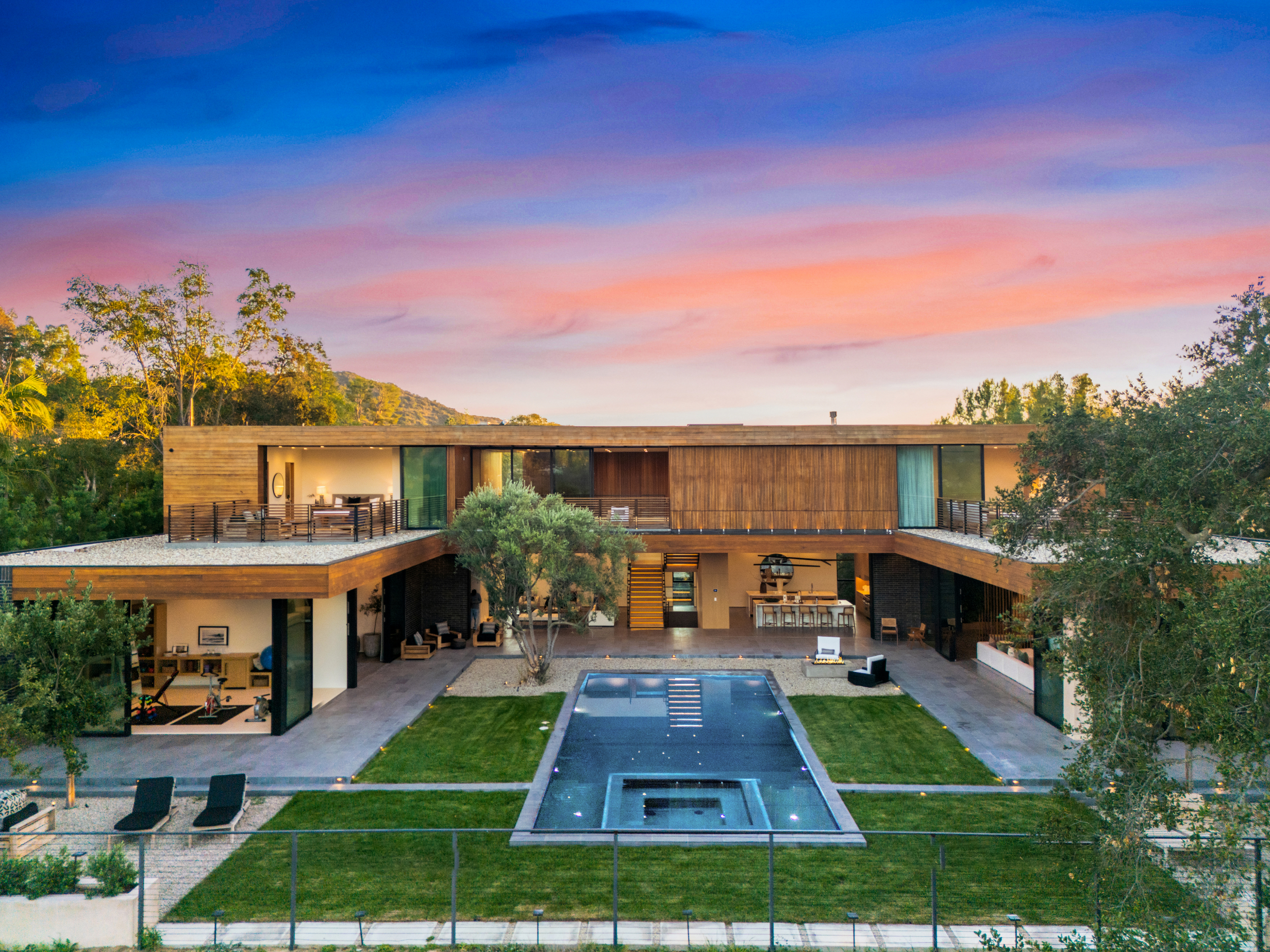 Oak Pass Manor | Photo 81