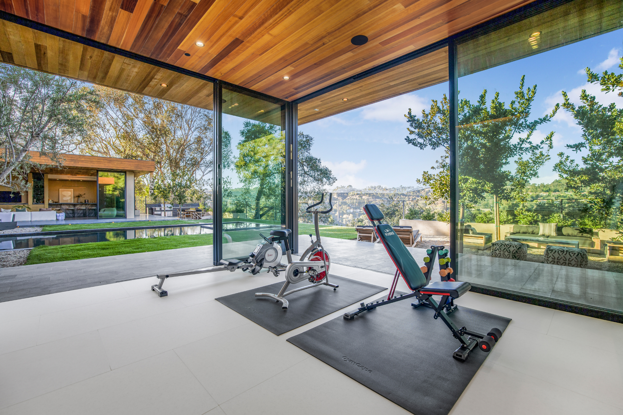 Oak Pass Manor | Photo 25