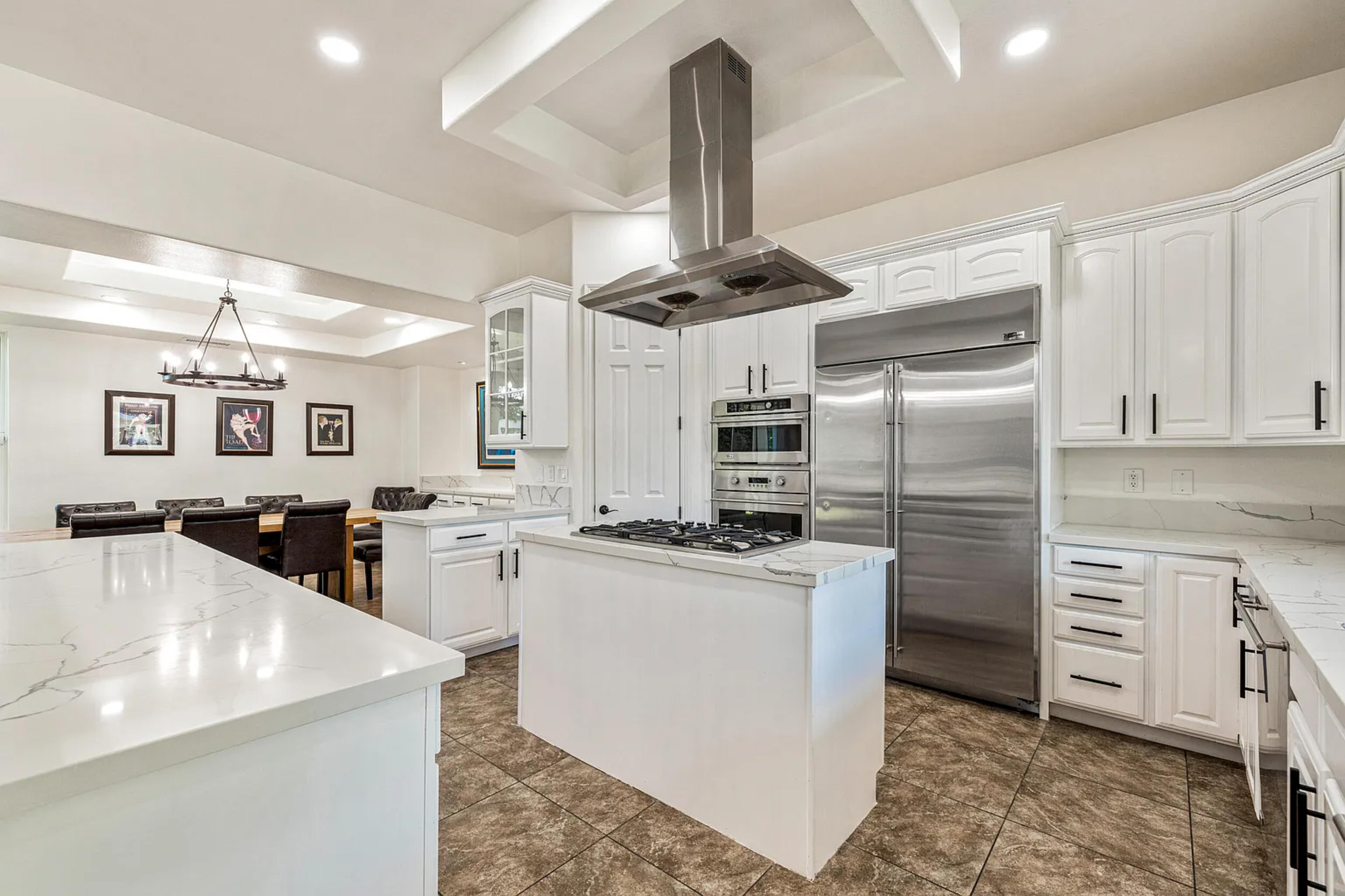 Velvet Palm | Photo 12