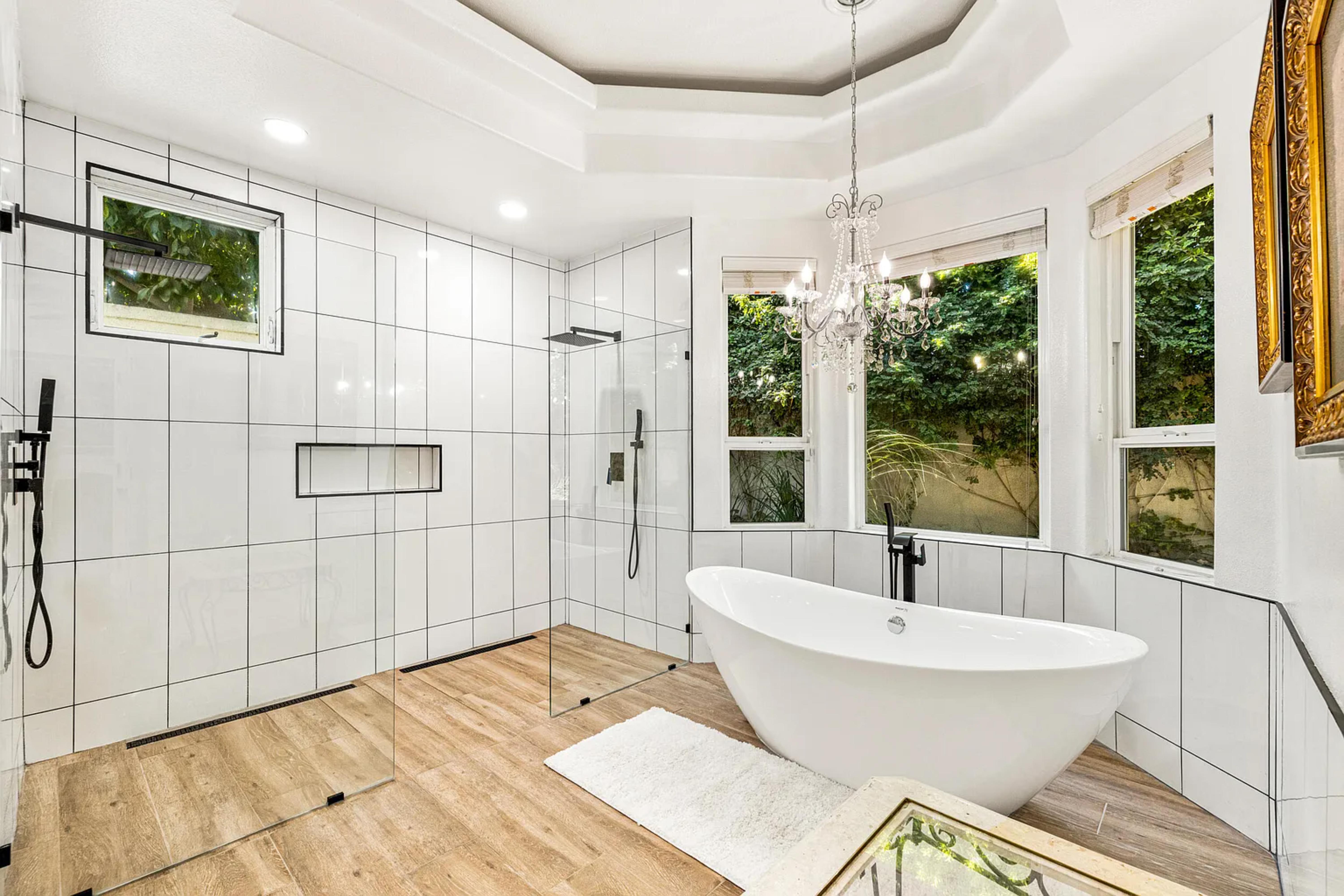 Velvet Palm | Photo 19