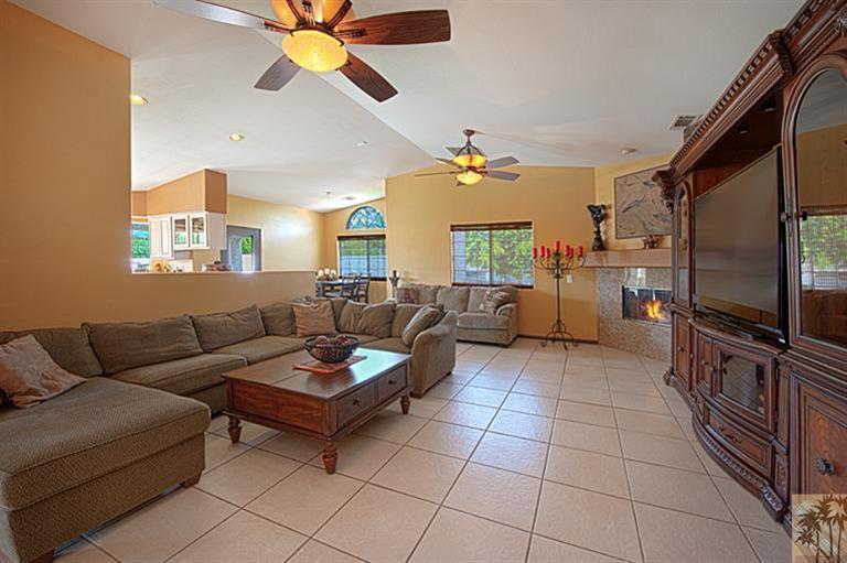 Delaware Place | Photo 12