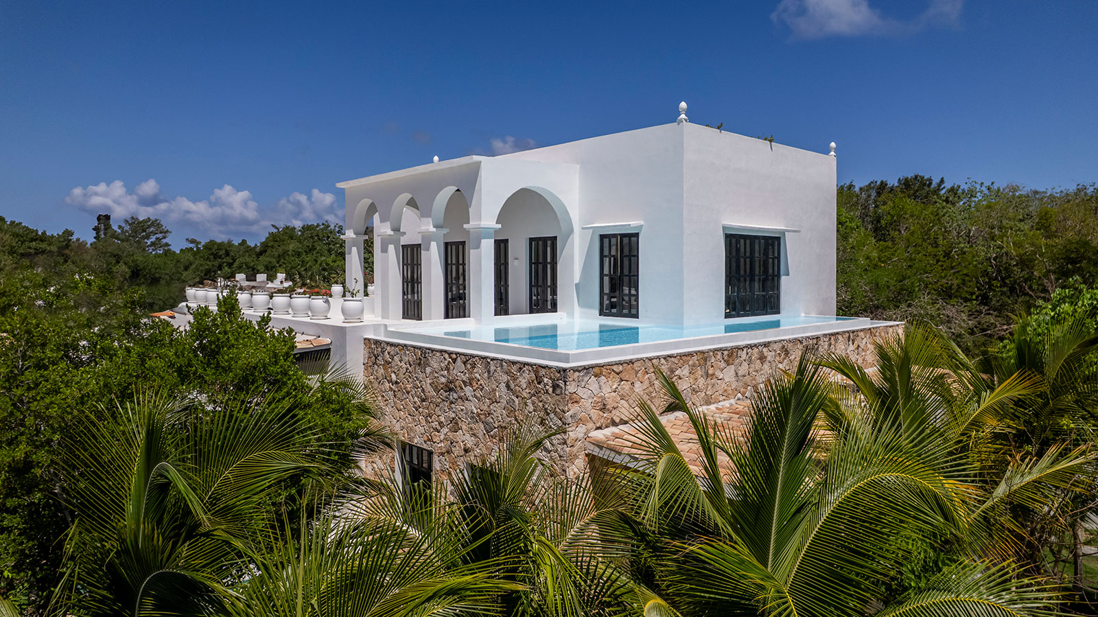 Villa Raes | Photo 2