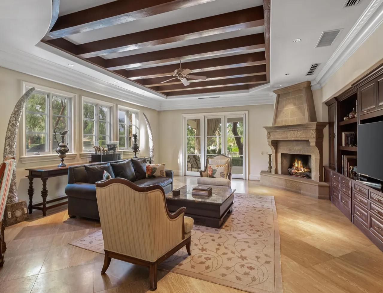 Chateau Dumont | Photo 12