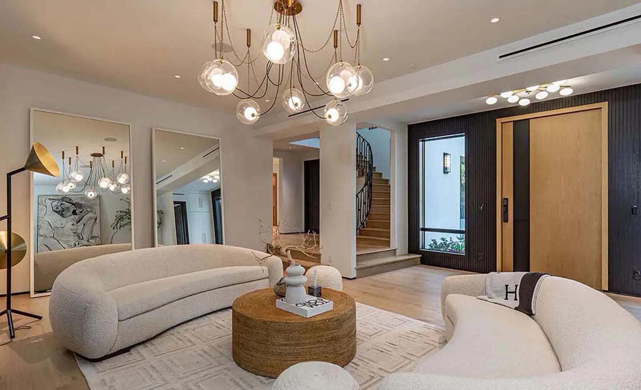 Sunset Crest | Photo 11