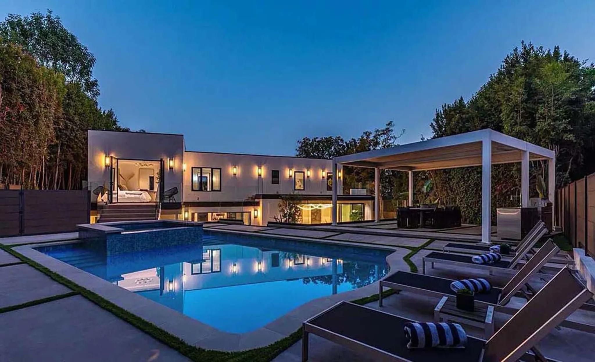 Sunset Crest | Photo 37