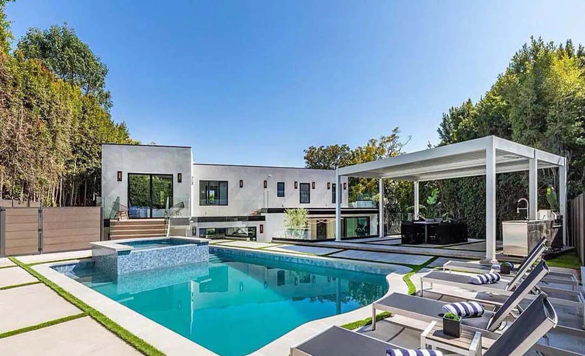 Sunset Crest | Photo 2