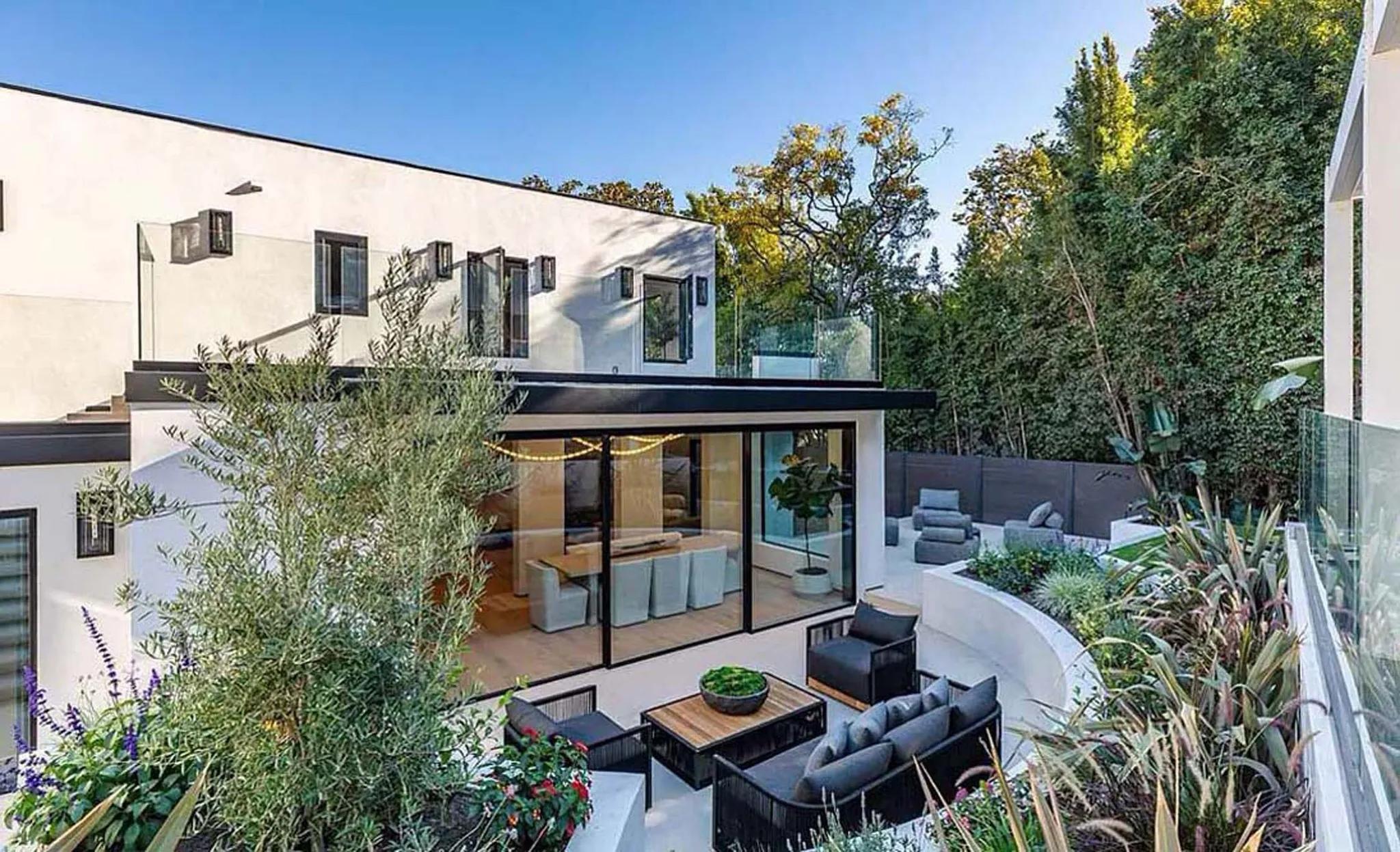 Sunset Crest | Photo 3