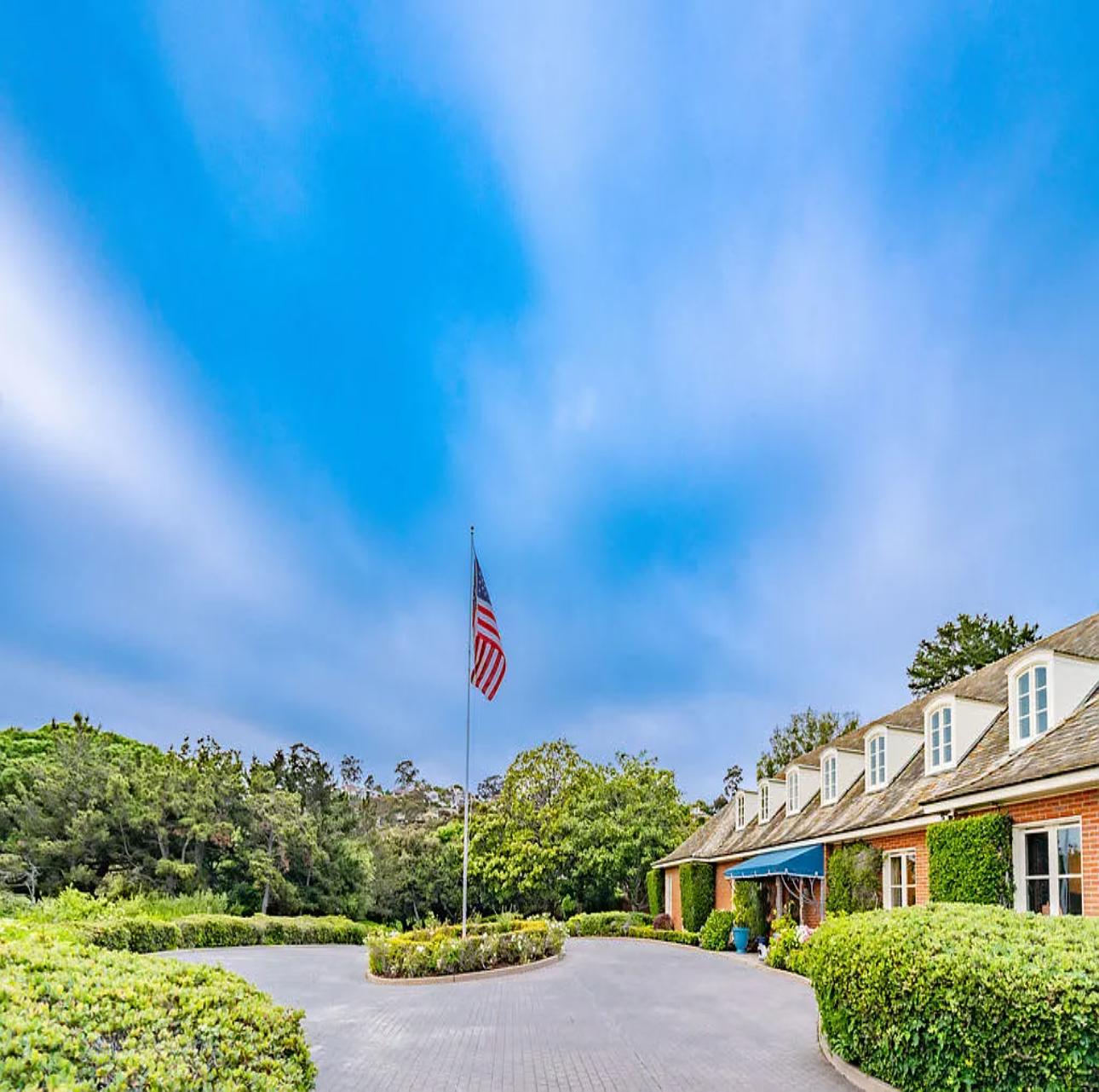 Fox Hill Manor | Photo 6