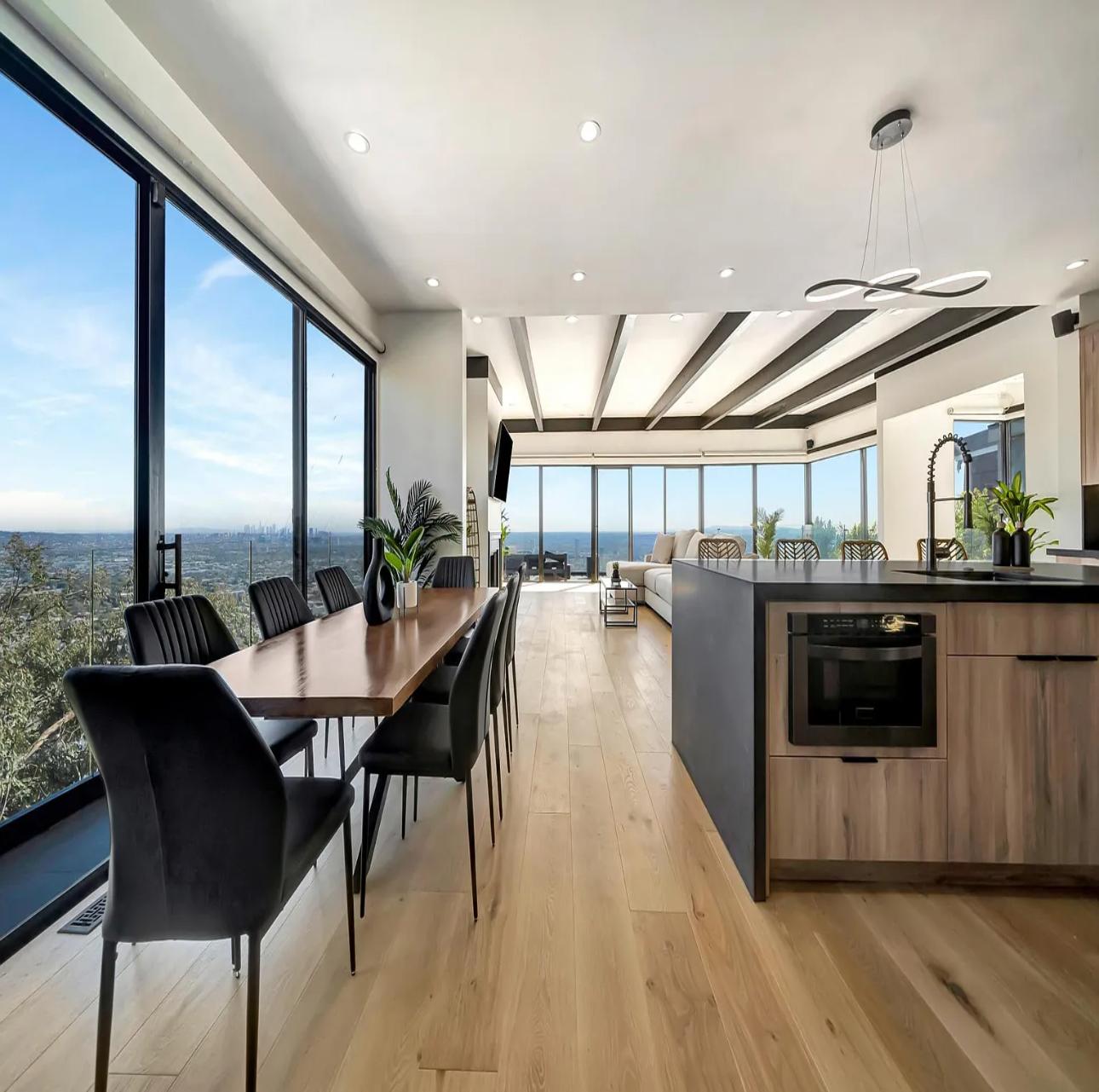 Skyview Estate | Photo 10