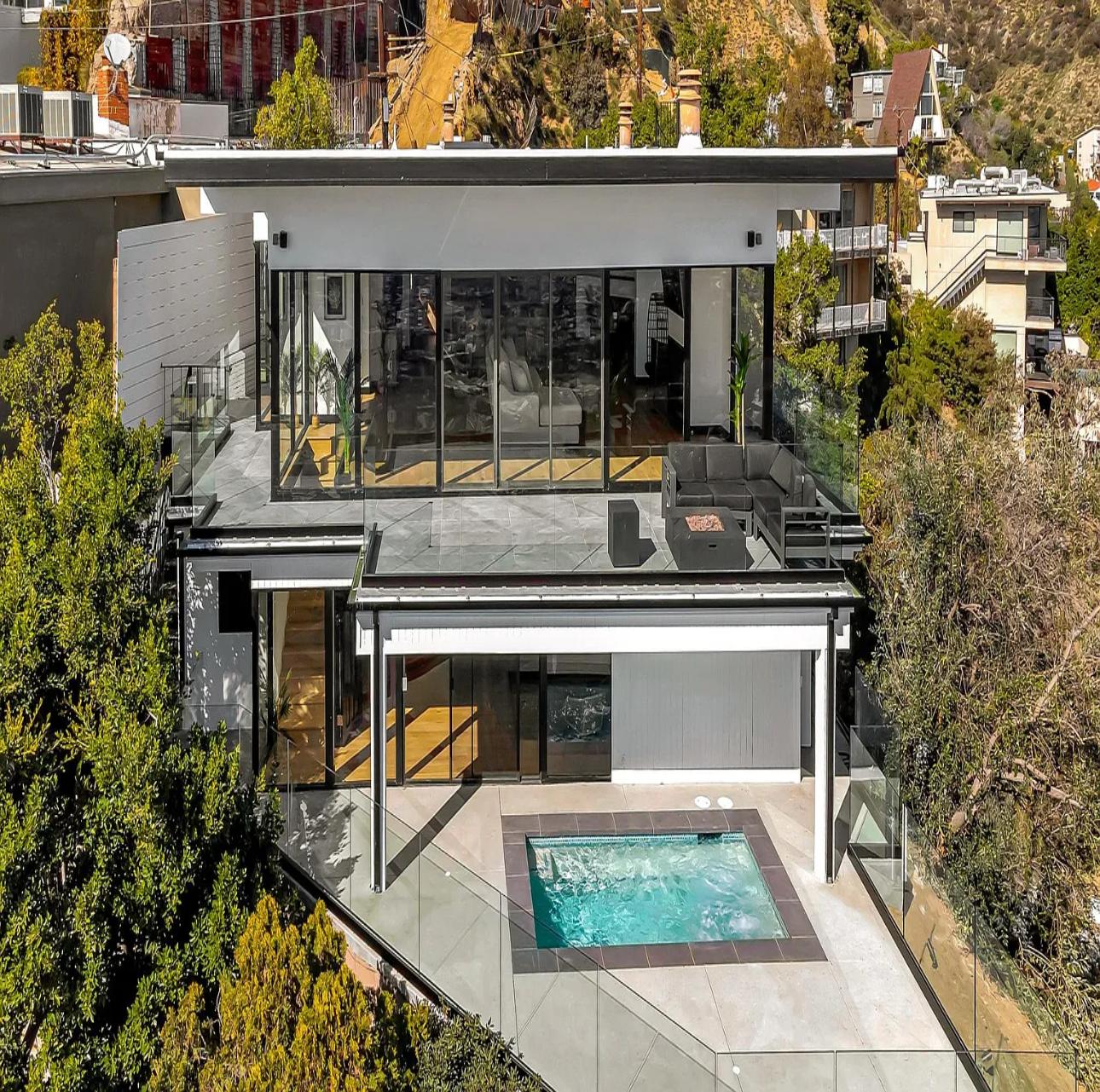 Skyview Estate | Photo 6