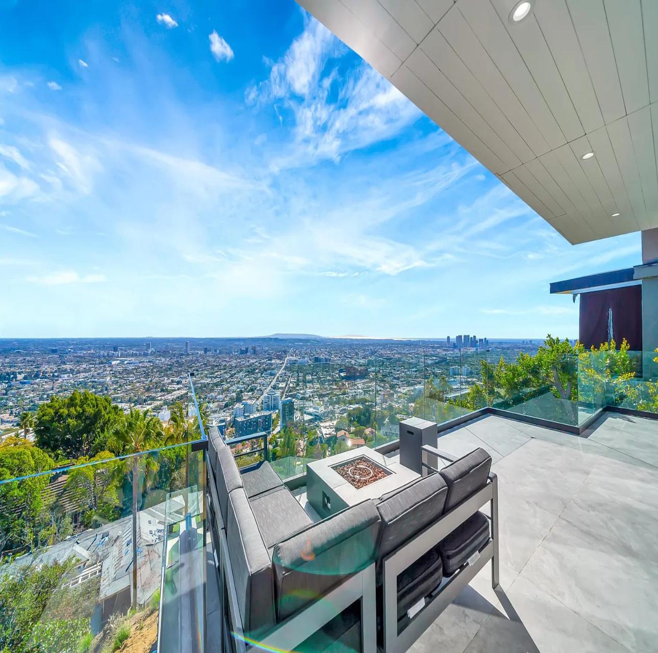 Skyview Estate | Photo 5