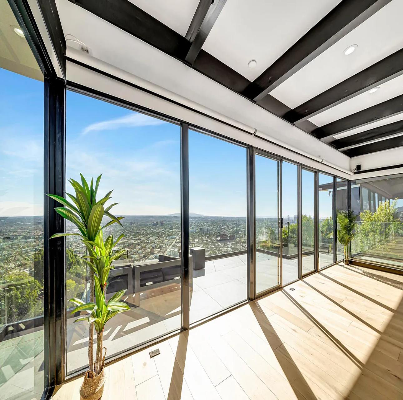 Skyview Estate | Photo 32