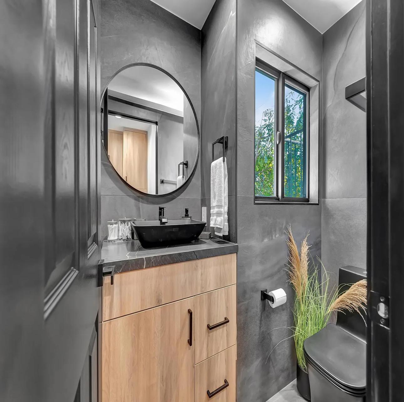 Skyview Estate | Photo 28