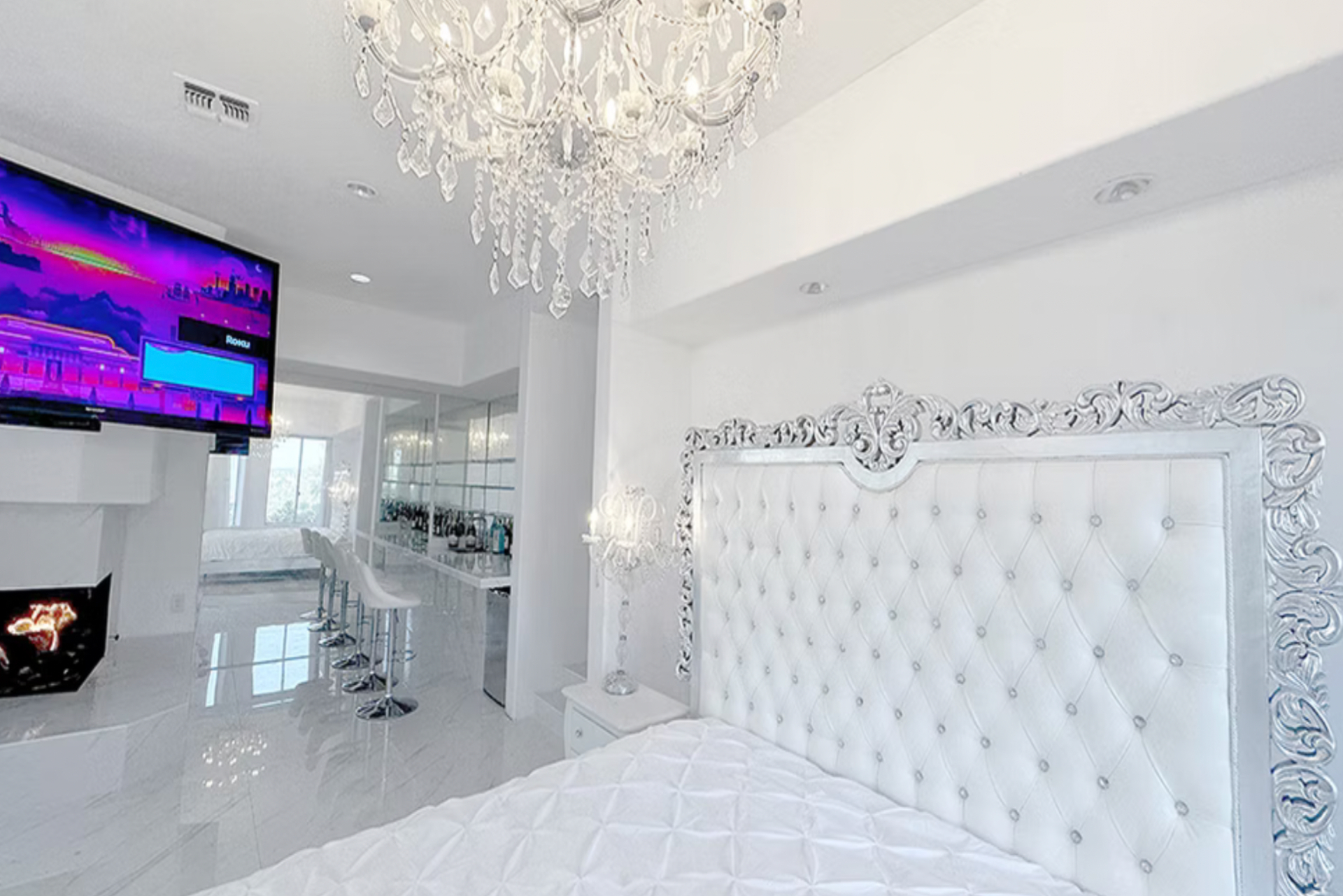 Mulholland Drive | Photo 16