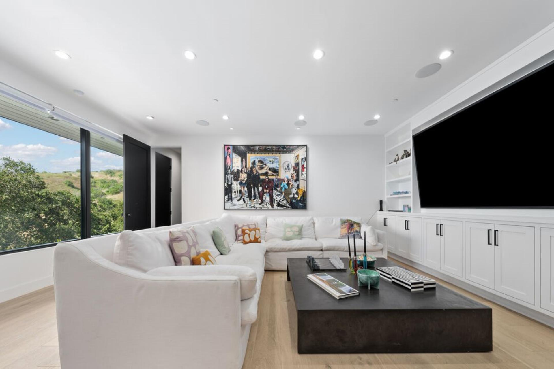 Oak Haven Sanctuary | Photo 23