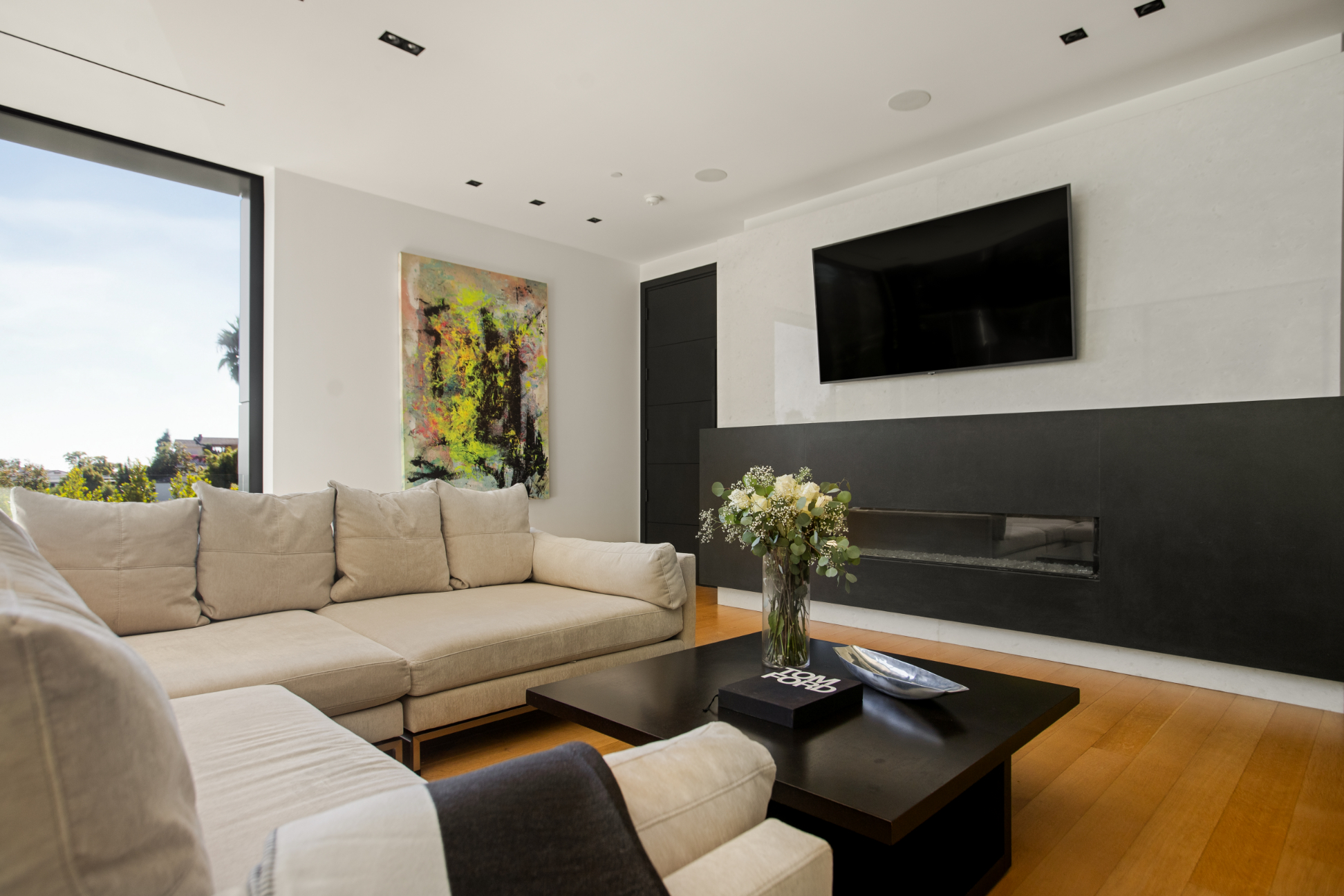 Belfast Estate | Photo 13