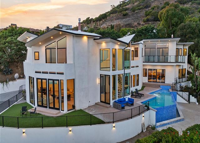 Featured Property Malibu Meadows