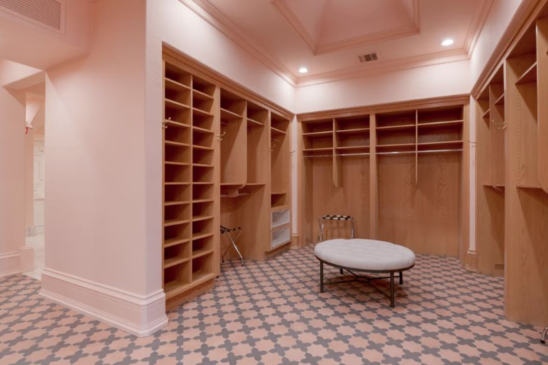 The Pond Estate | Photo 43