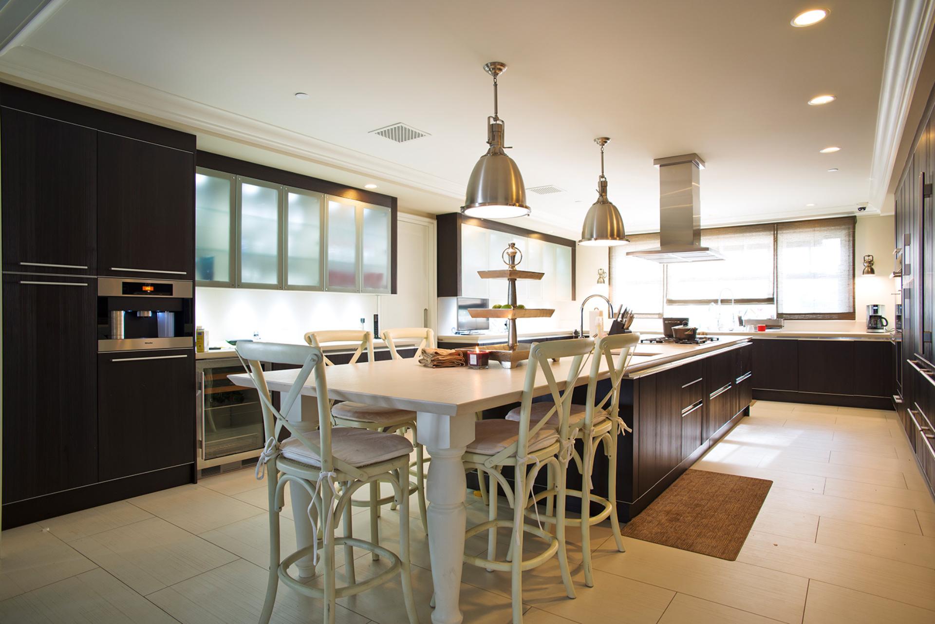 The Sierra Grove | Photo 19