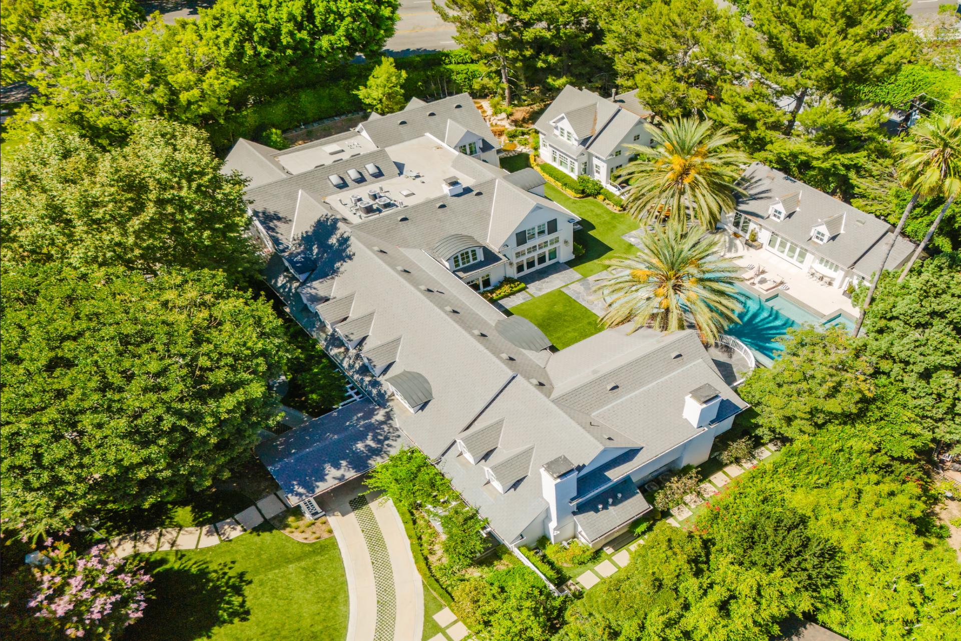 The Sierra Grove | Photo 6