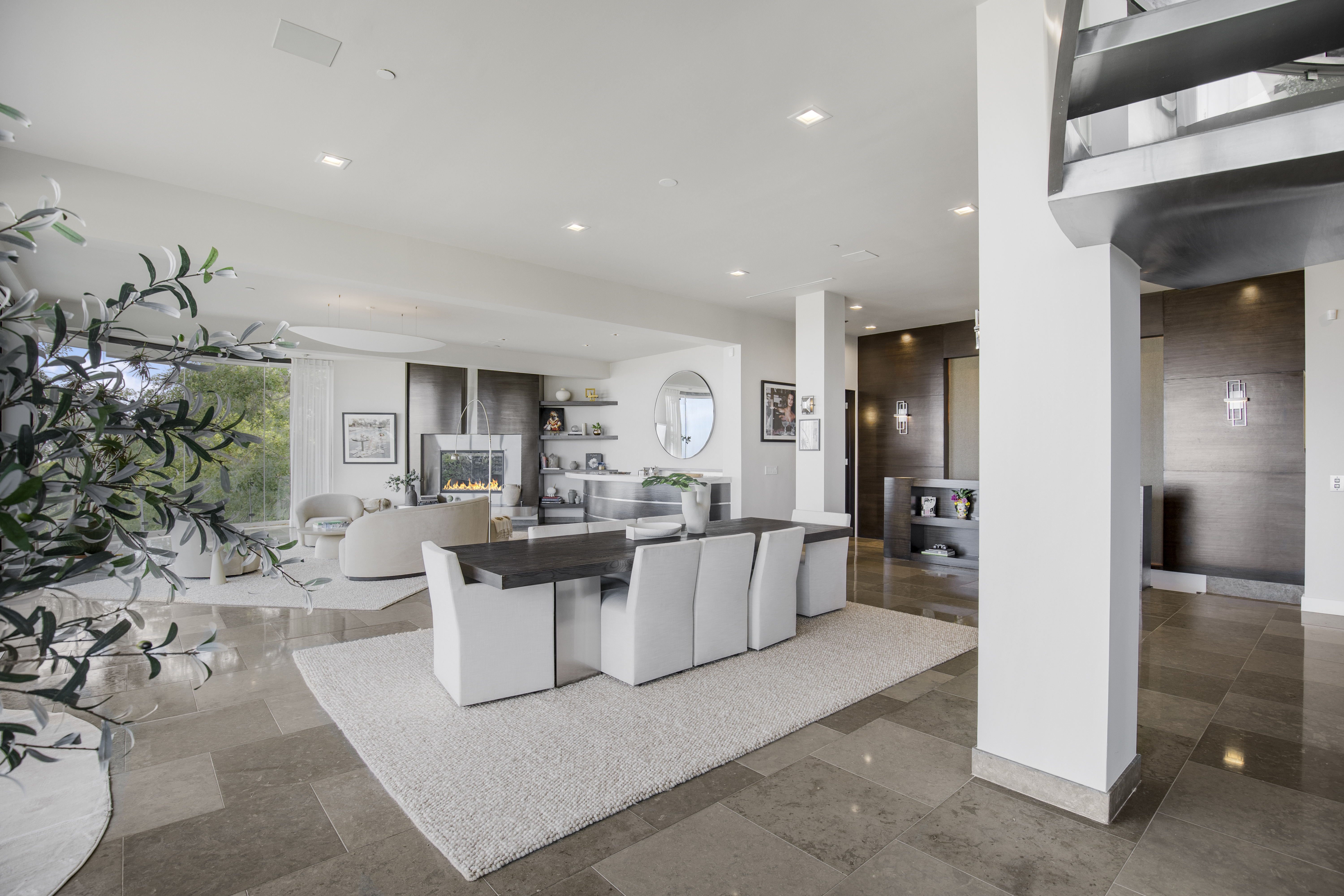 The Beverly Crest — photo 17