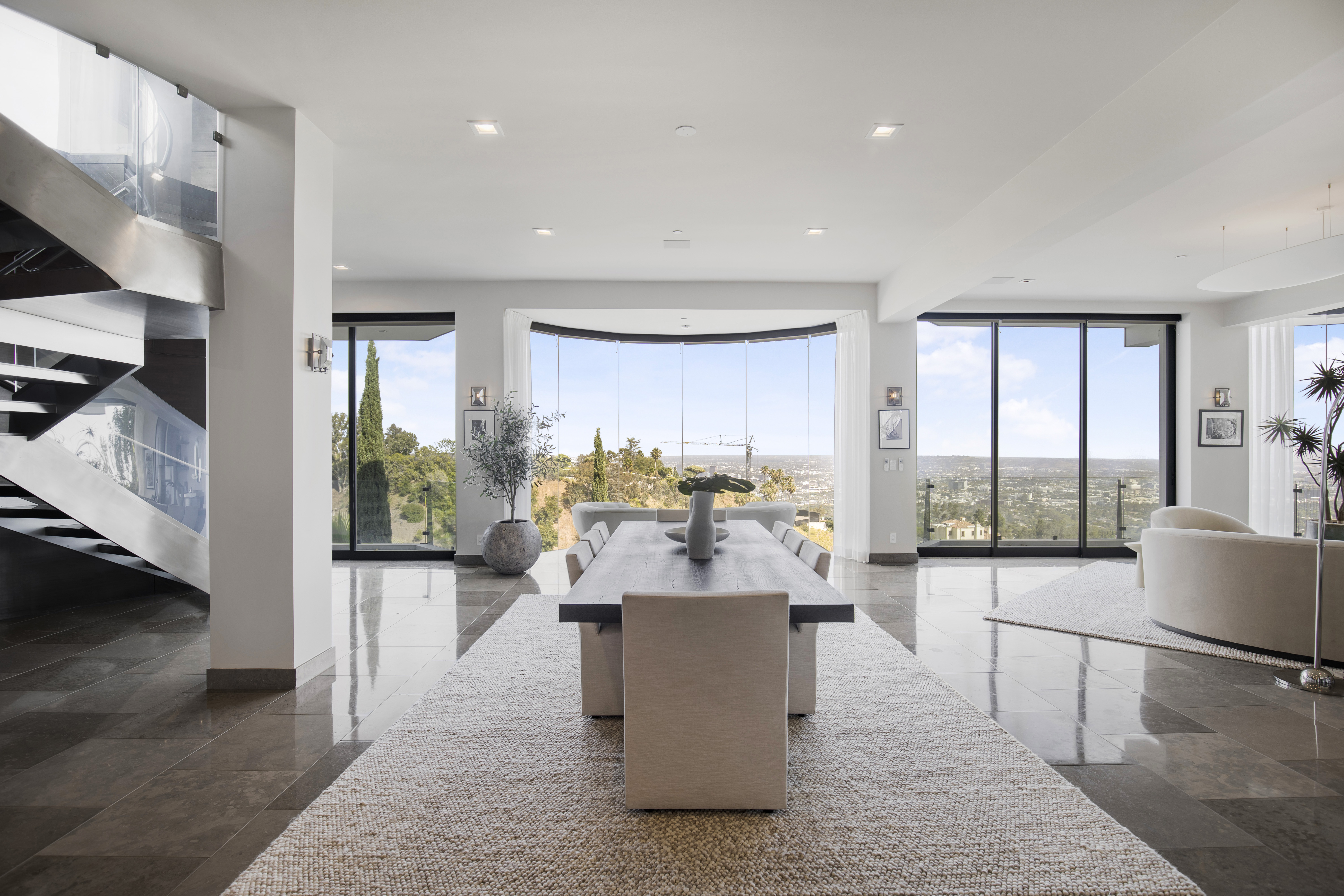The Beverly Crest — photo 15