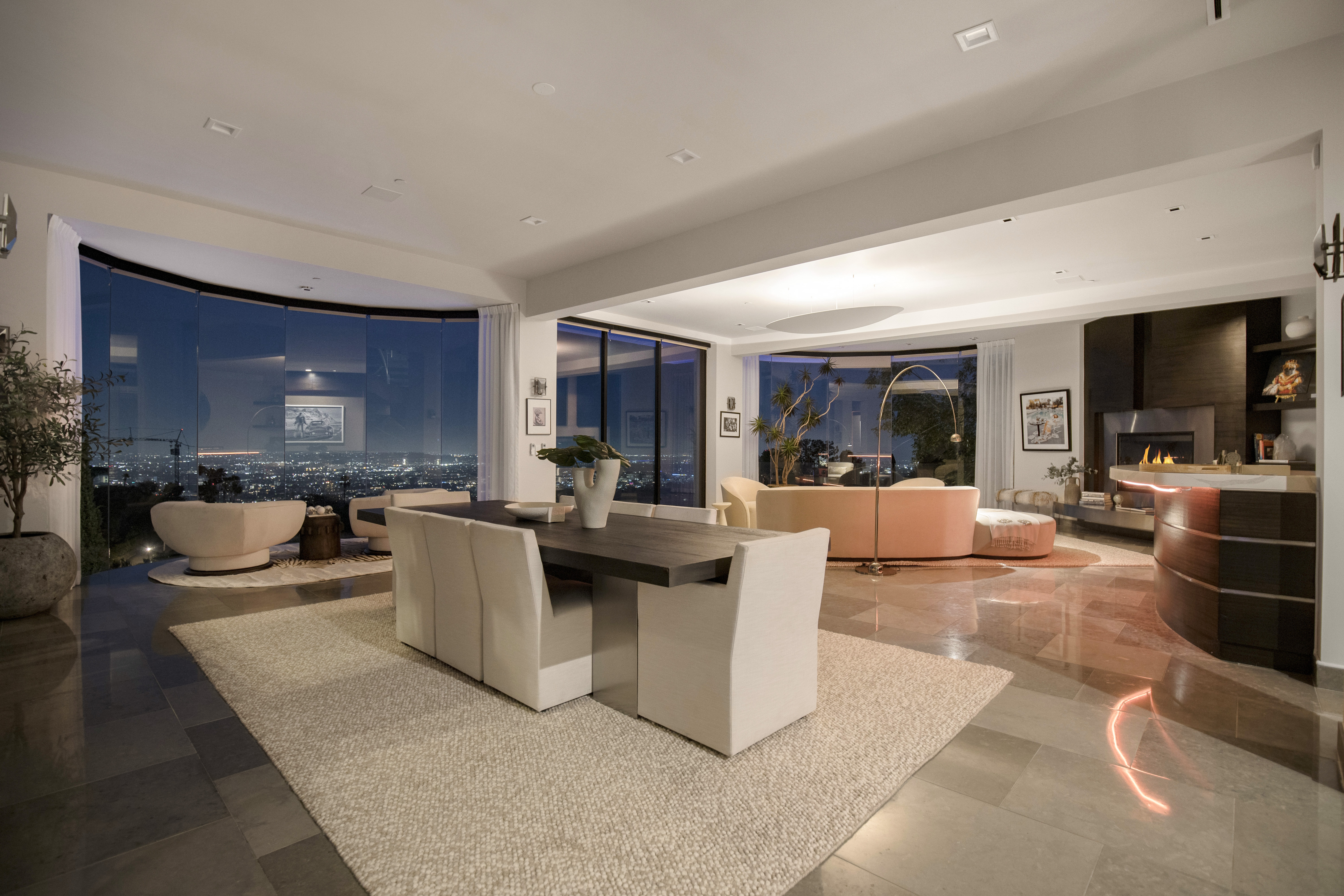 The Beverly Crest — photo 23