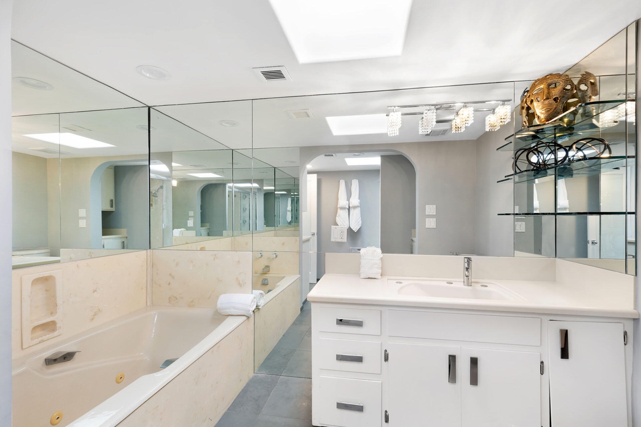 Joplin House | Photo 24