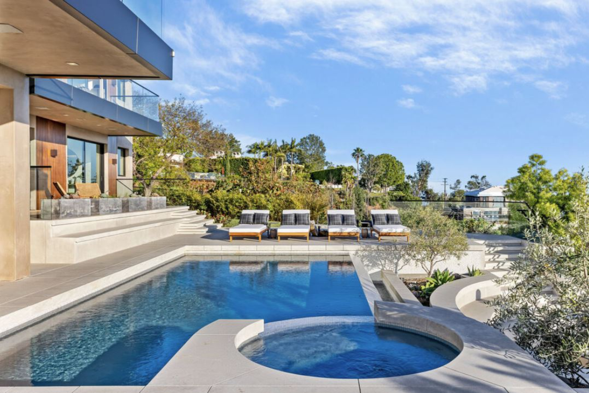 Summit Modern | Photo 7