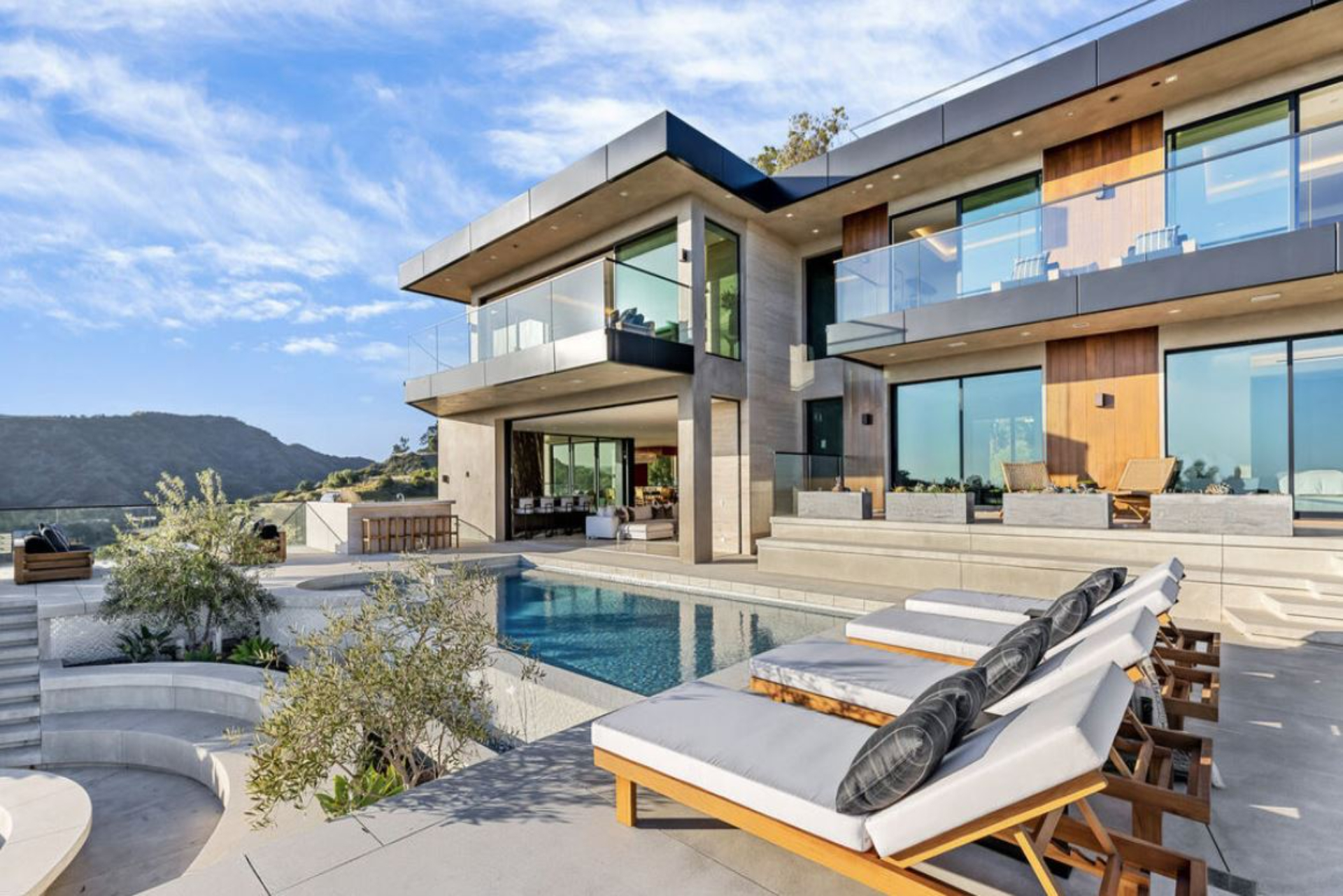 Summit Modern | Photo 6